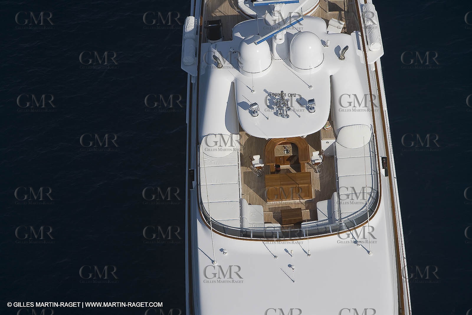28 07 2007 - St Jean Cap Ferrat - SuperYachts - Motor Yachts - Hampshire