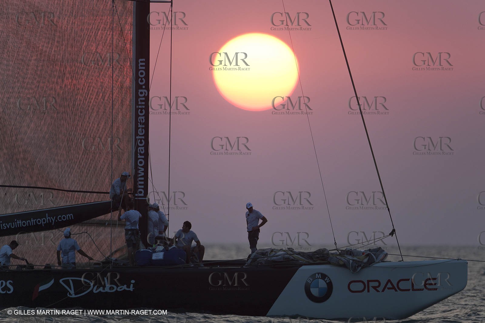 14 11 2010 - Dubai (UAE) - Dubai Louis Vuitton Trophy -  BMW ORACLE Racing - Training - Race Day 1