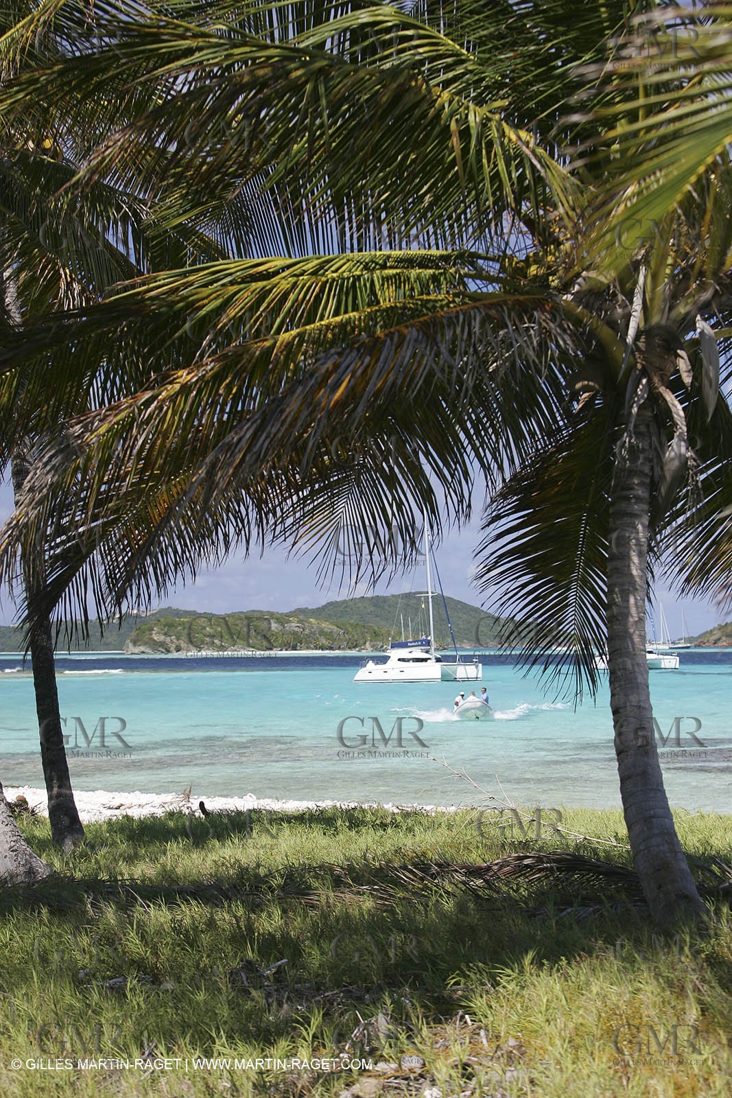 Cruising multihull mooring
