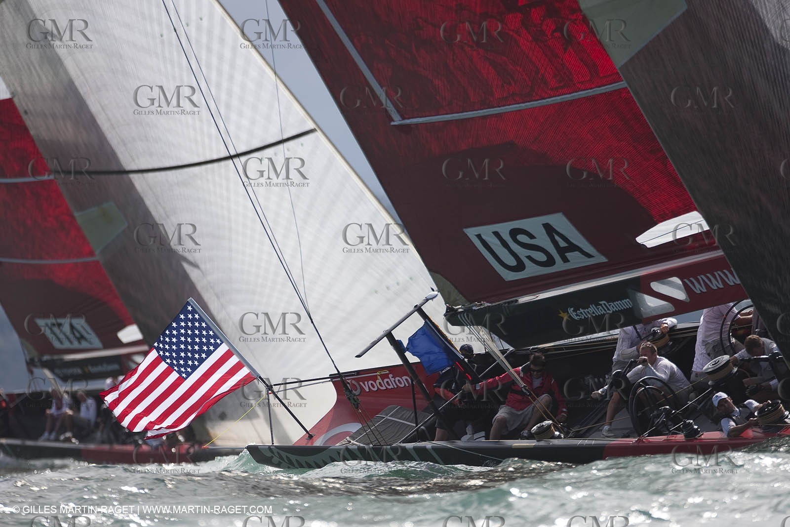 11 02 2009 - Auckland (NZL) -  Louis Vuitton Pacific Series -  Racing Day 11 - sail off