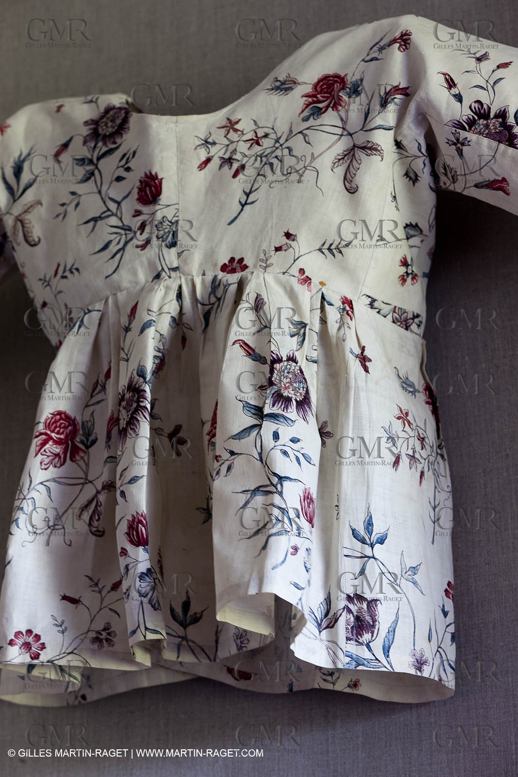 30 06 2011 - Toulon (FRA,83) - Villa Rosemaine - Indiennes sublimes exhibition