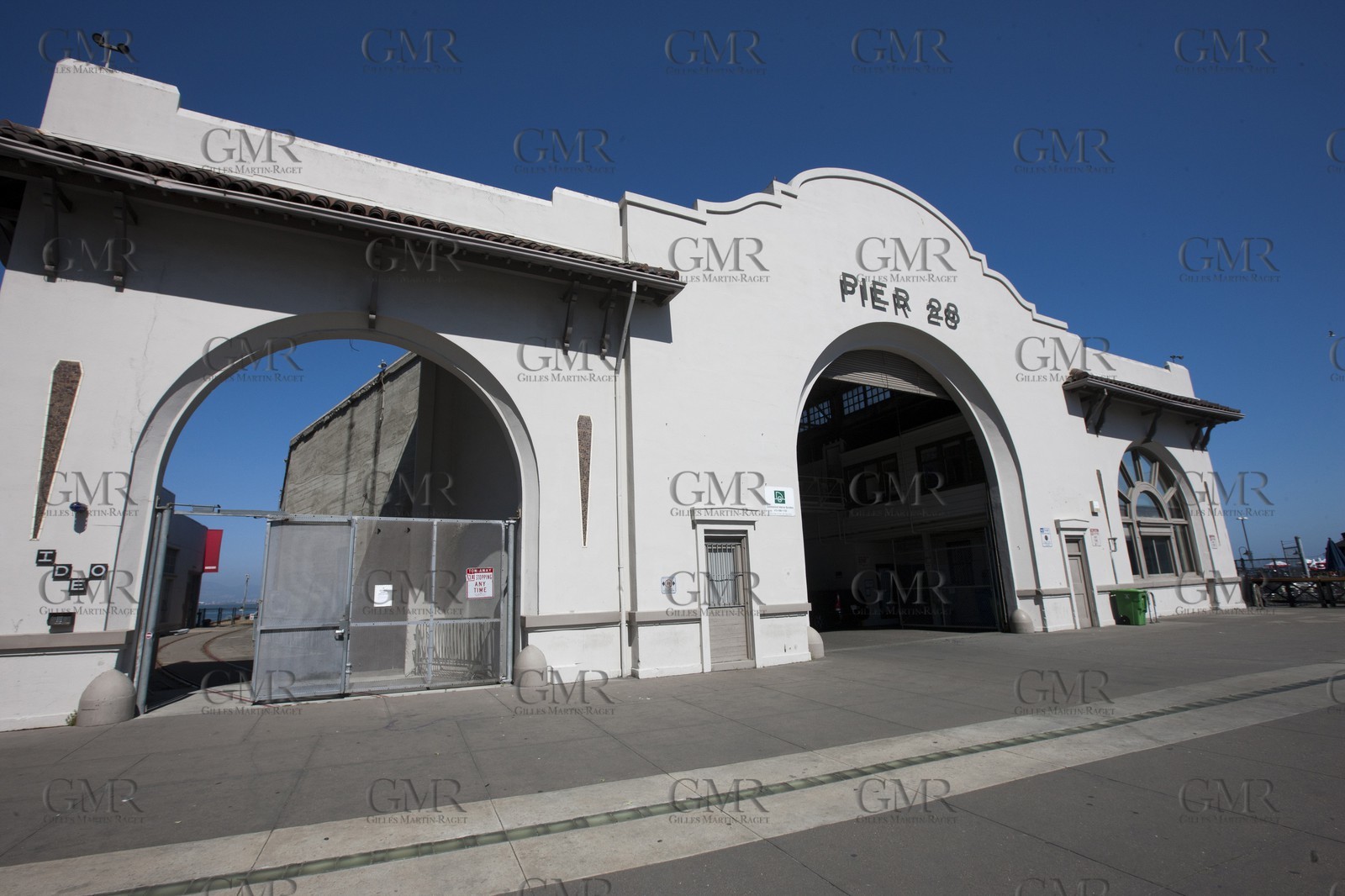 07 06 2011 - San Francisco (USA,CA) - 34th America's Cup - The Piers in their state of origin - Pier 26-28 - Pier 28
