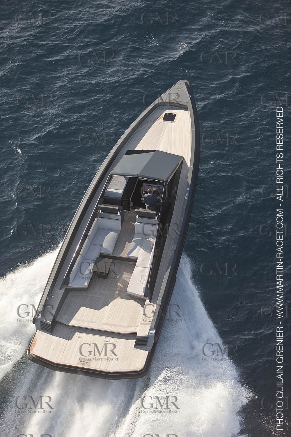 11 11 2009 - Saint Jean Cap Ferrat (FRA,06) Wally Yachts - Wallypower 55