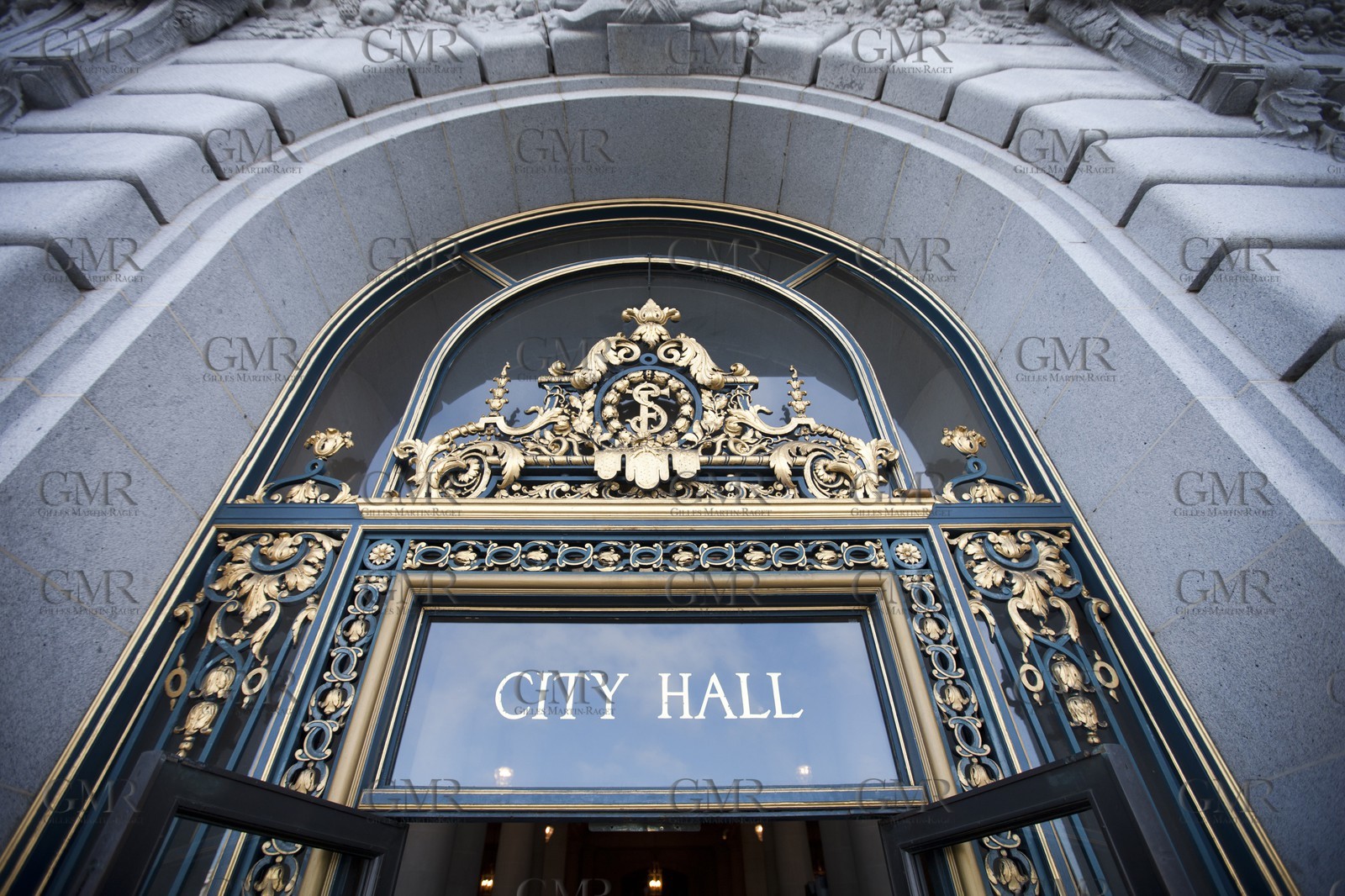 07 06 2011 - San Francisco (USA,CA) - 34th America's Cup - Civic Center
