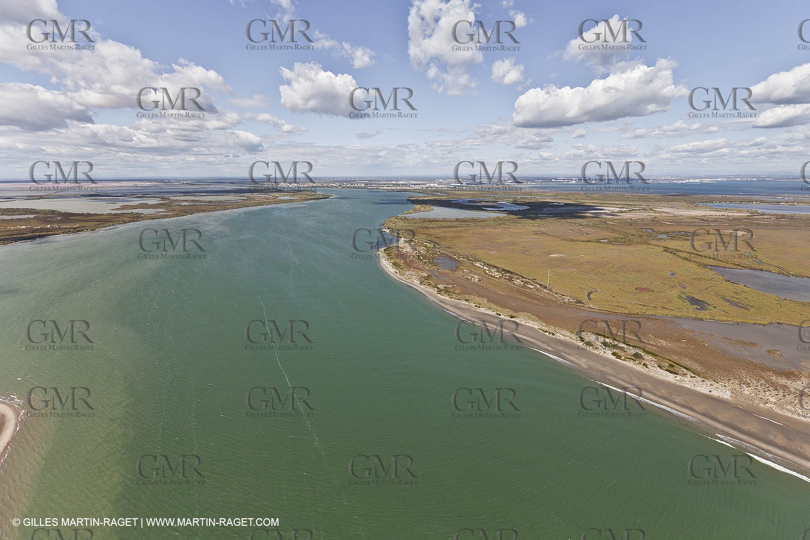 25 09 2010 - Aerial photos of the coastline from Marseille to La Grande Motte via the Camargue