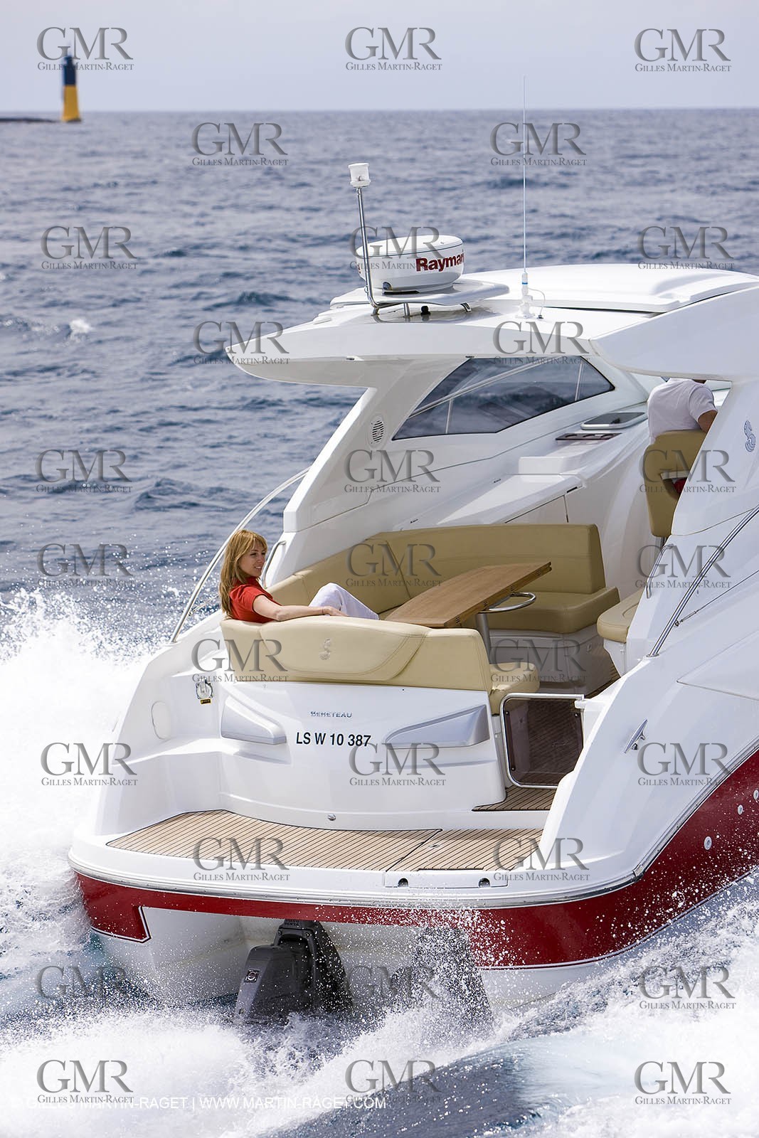 15 04 2008 - Porquerolles (Fra, 83) - Beneteau - Monte Carlo 32