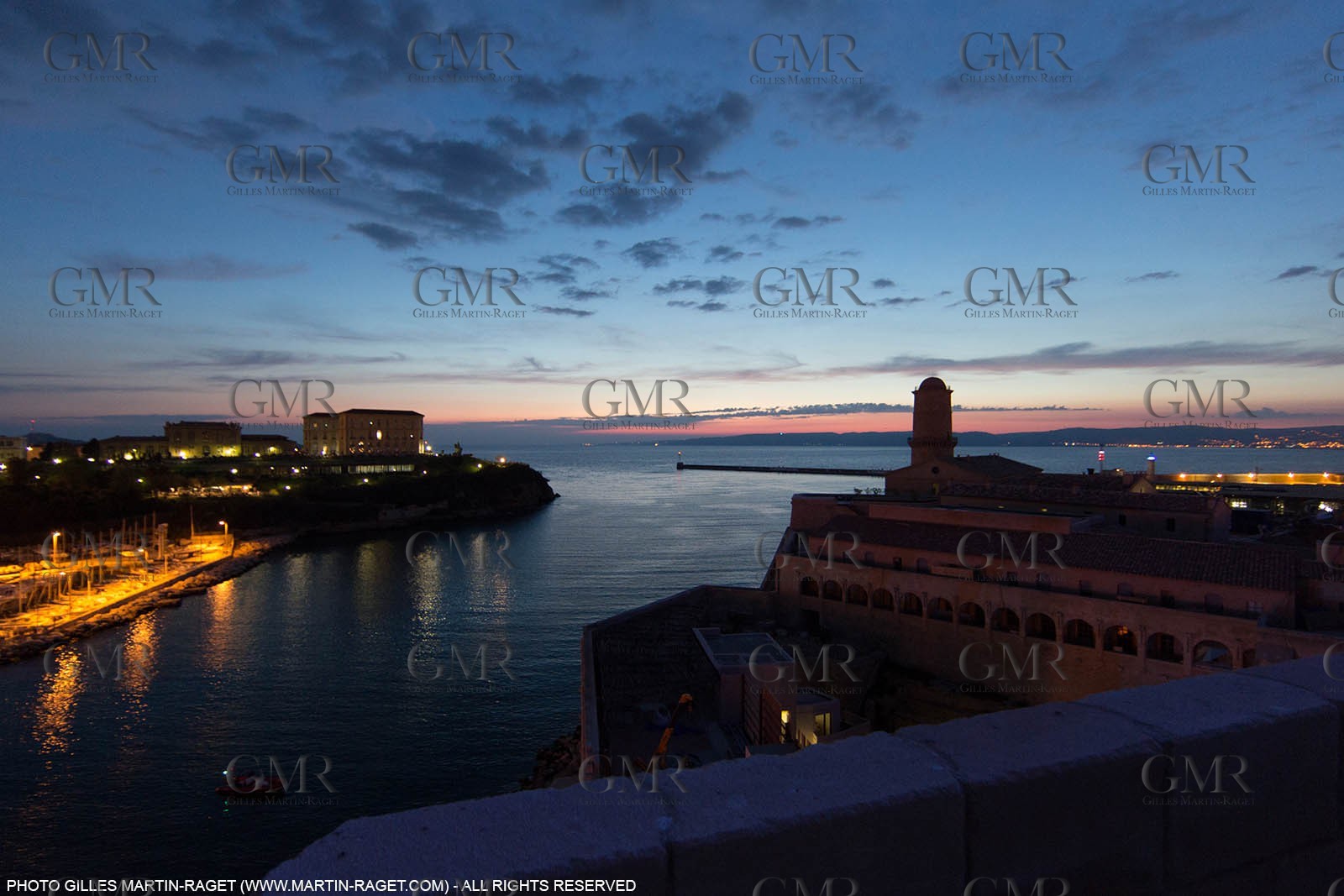 03 05 2013 - Marseille (FRA,13) - Marseille Provence 2013, Historical port Illumination by Company Carabosse