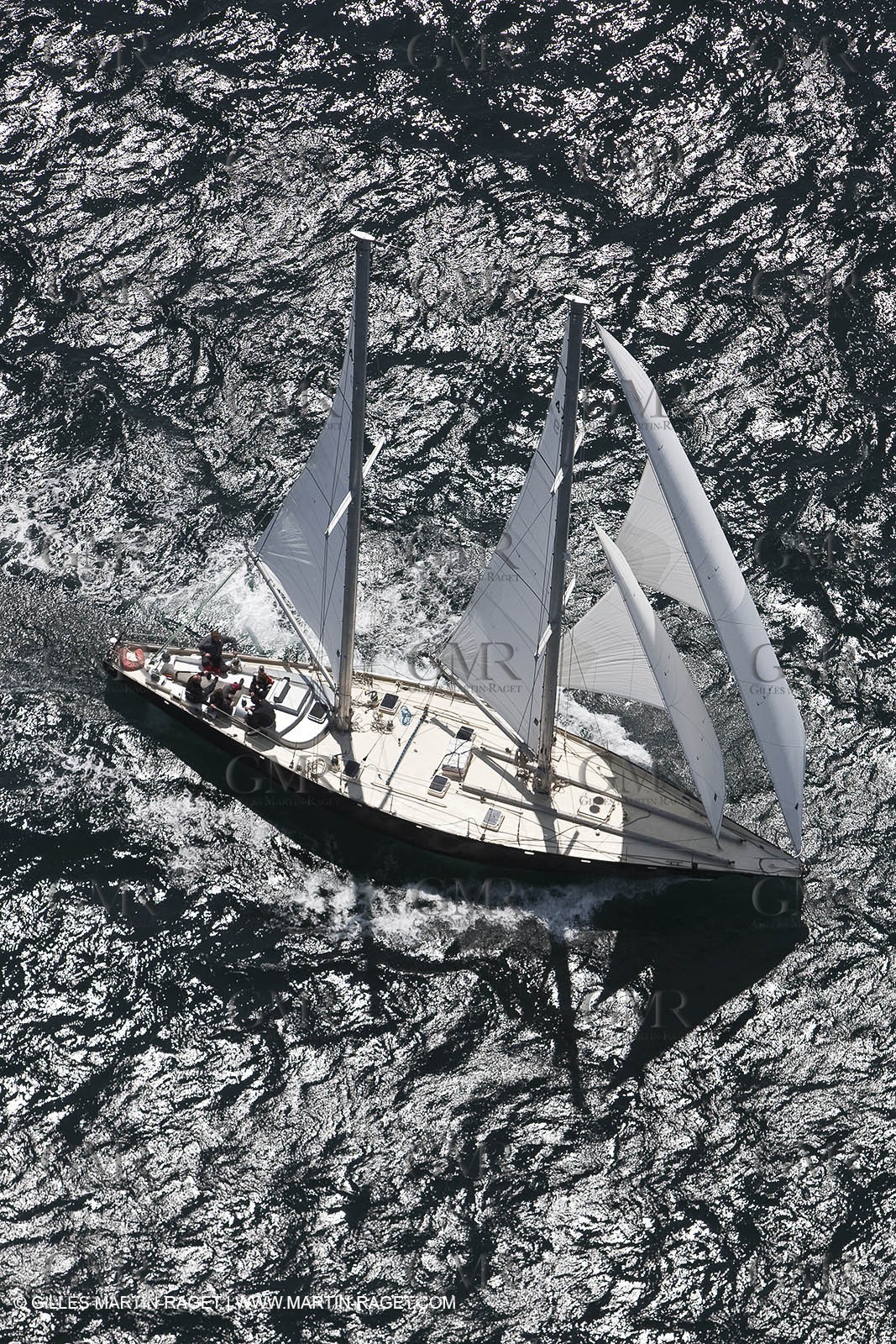 19 05 2010- Lorent- (FRA,56)  -  Pen Duick III