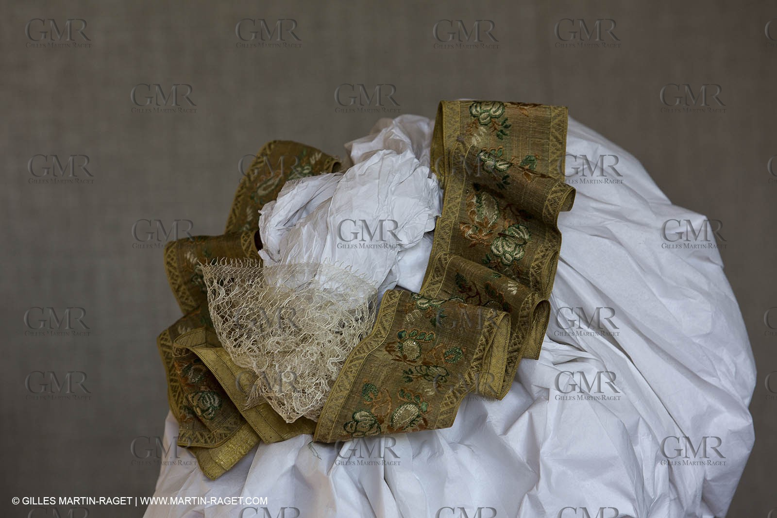 06 07 2012, Toulon (FRA,83), Villa Rozemaine, exhibition 'Fashion Dresses