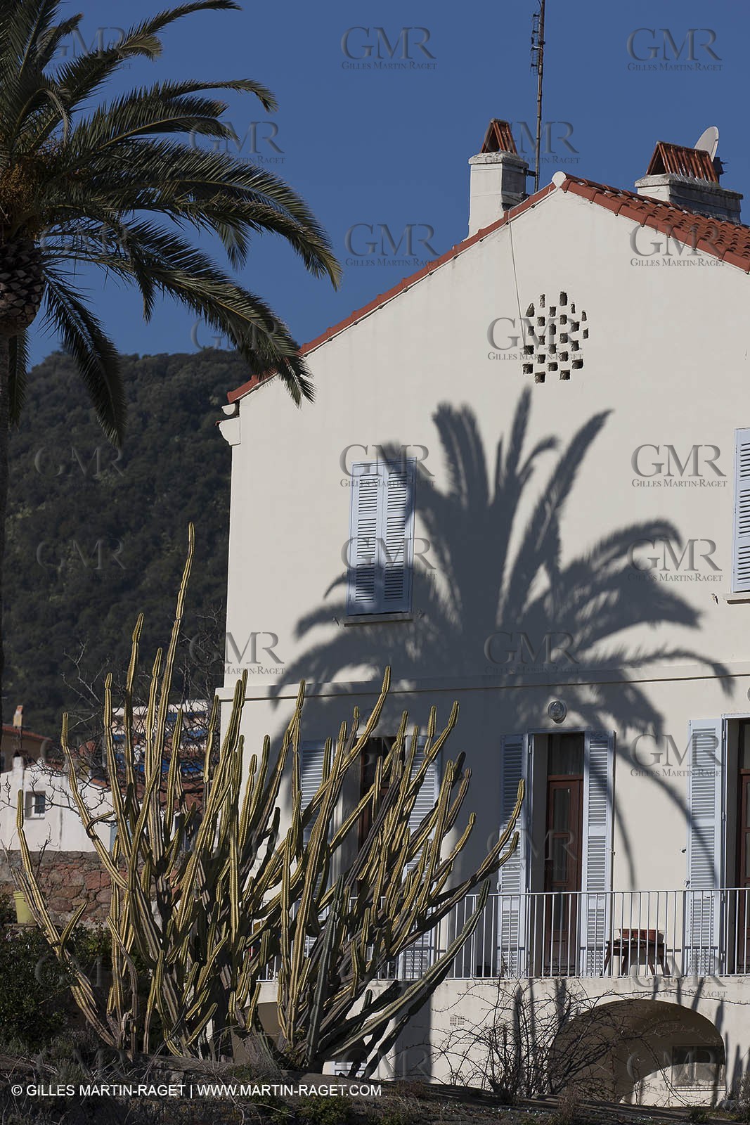 16 02 2012 - Ajaccio (FRA, Corse) - Compagnie la Méridionale - Le Piana en escale à Ajaccio