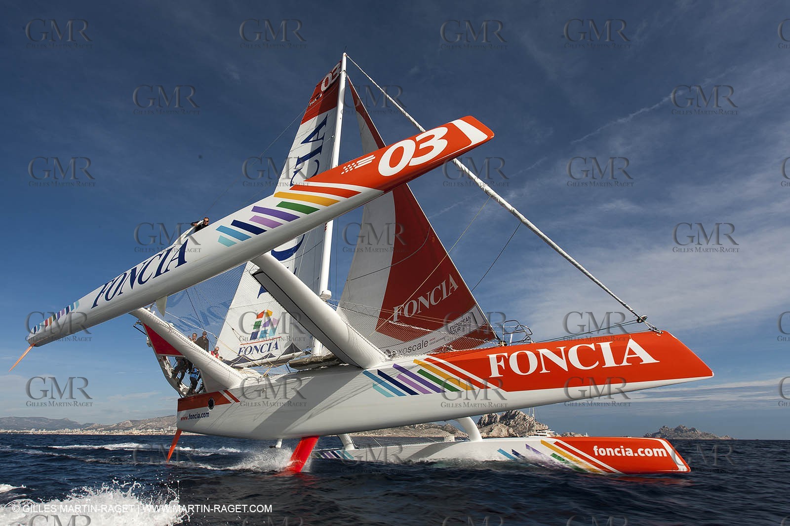 27 09 2012 - Marseille (FRA,13) - Alpari World Match Race Tour - Match Race France 2012 - Day 3 - Quarter finals - Matc Racing specialists sail on Foncia