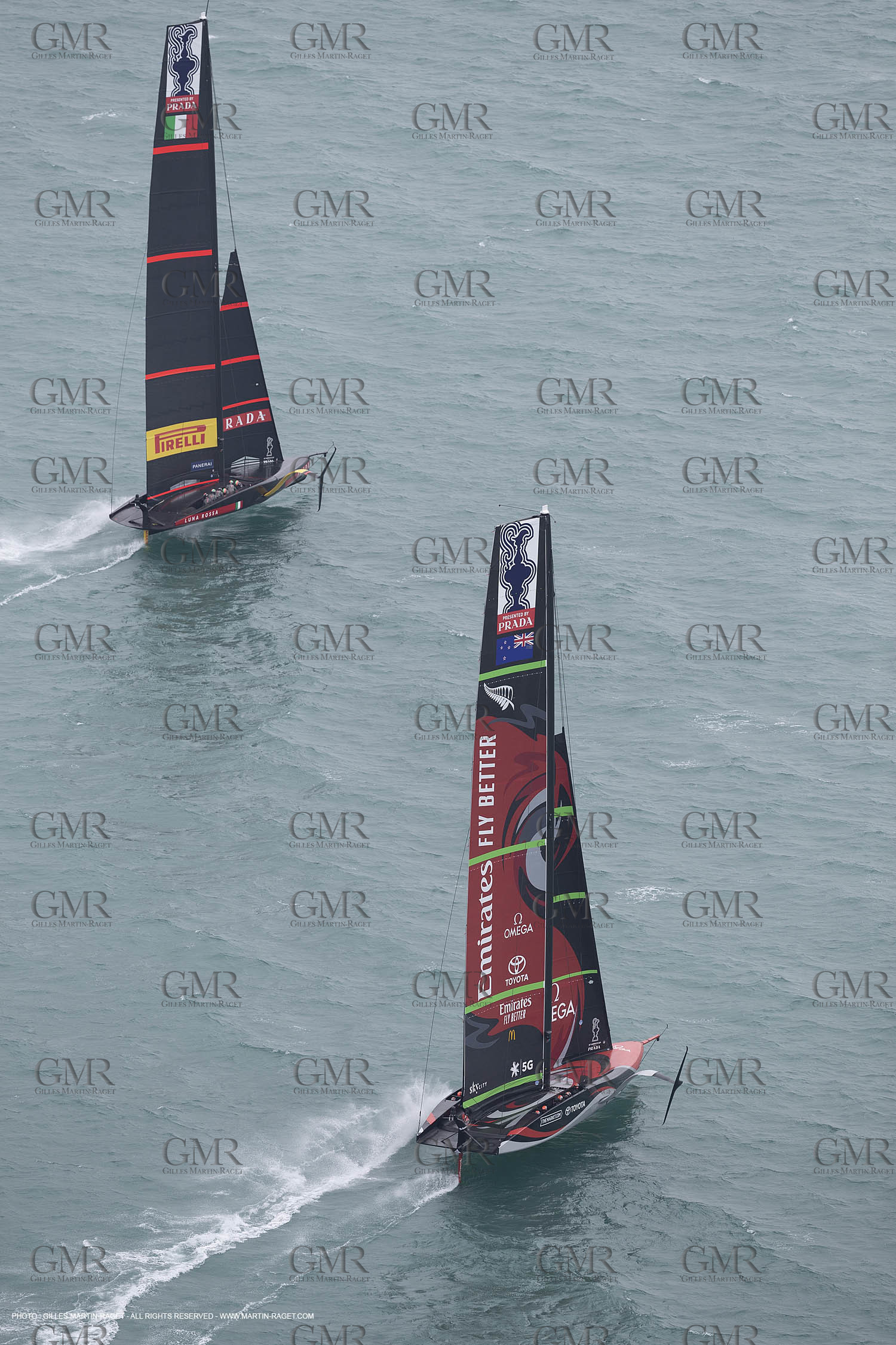 10 12 2020 - Auckland (NZL) - 36th America's Cup - Practice Sessions - Day 2 - Emirates Team New Zealand and Luna Rossa Prada Pirelli Team
