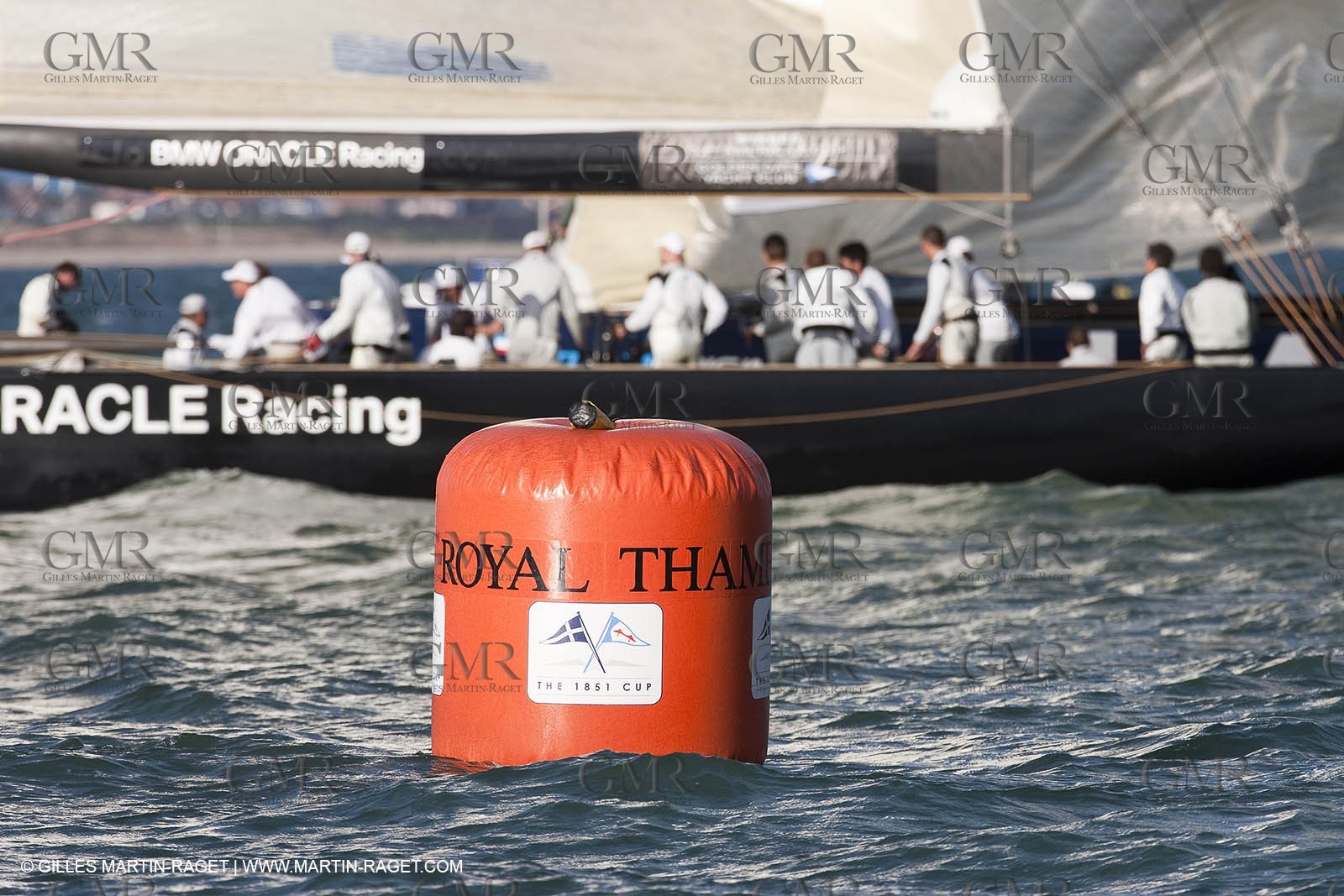 04 08 2010 - Cowes (UK, IOW) - The 1851 Cup -  BMW ORACLE Racing - Day 2.