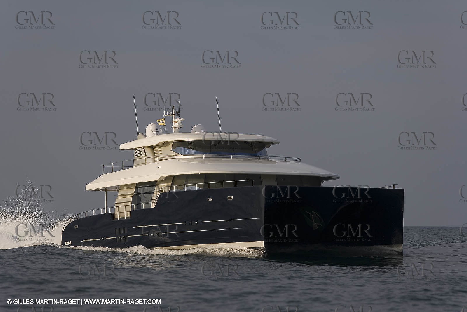 11 06 2007 - Valencia (Spain) - Super Yacht Catamaran Bradley, Gilles Vaton design built by H2X in la Ciotat (France)
