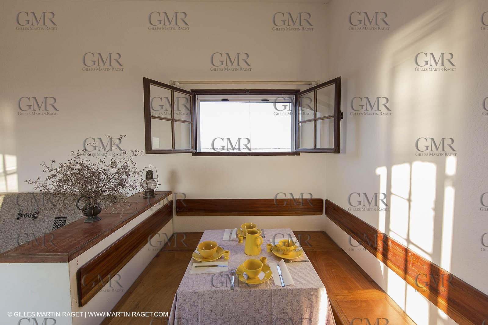 27 01 2013 - Les Saintes Maries de la Mer - Crinc Blanc residency