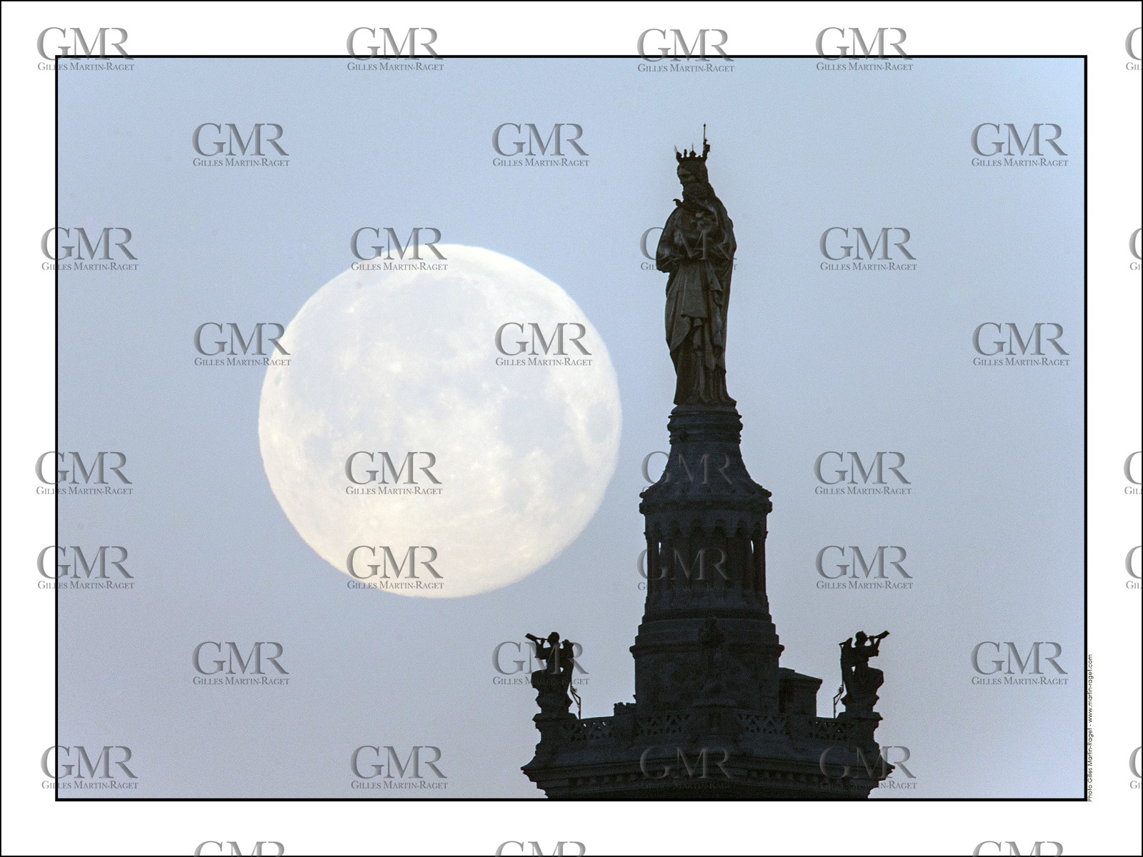 Product: in house made quality print on 8 ultrachome colors Epson ink Jet printer.Available sizes: . 30x40 cm. 50x70 cm. 80x120 cmAvailable papers: . Standard 250 gr glossy paper print, black streak, white margin, no signature. Top quality glossy 290 gr. paper, black streak, white margin, checked and signed by the author. Fine Art print (signed, numbered, stamped, registered) on demand. Other supports (Canvas, Acrylic, Metal) on demandPackaging: cylindric reinforced tubeShipping options: regular mail or Shipping companyClick on the basket icon to select your options and start the online ordering process