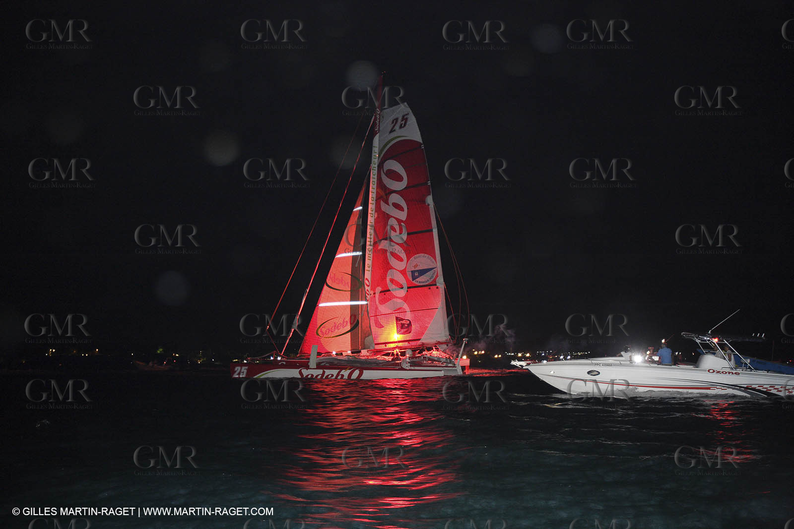 06 11 2006 - Pointe à Pitre Guadelupe (FRA) - Route du Rhum 2006 arrival - Thomas Coville (Sodebo)