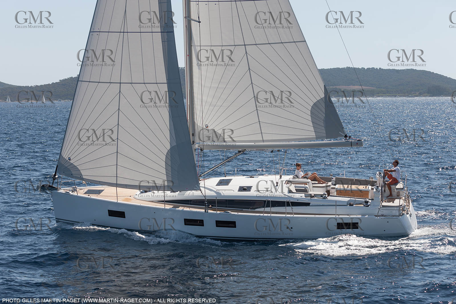 28 08 2016, Hyères (FRA,83), Chantier Jeanneau, Jeanneau Yacht 51