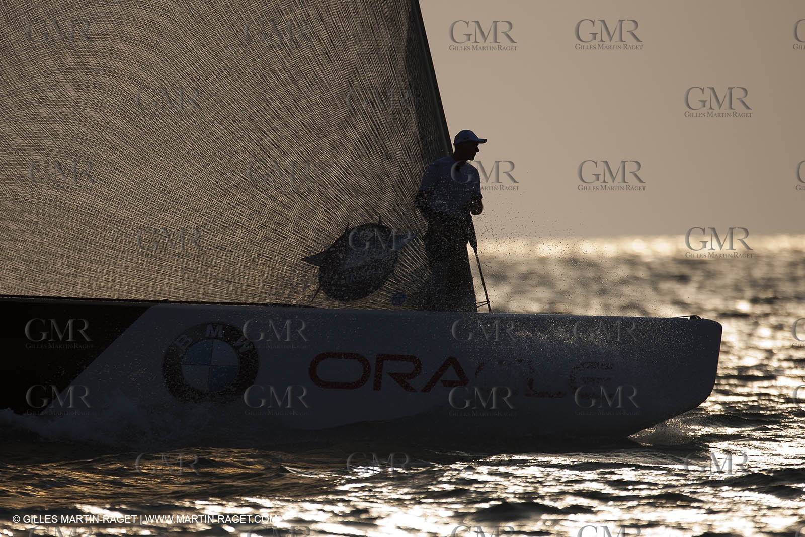 14 11 2010 - Dubai (UAE) - Dubai Louis Vuitton Trophy -  BMW ORACLE Racing - Training - Race Day 1