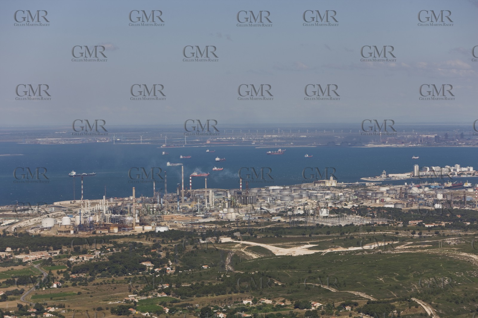 14 07 2008 - french coast in Fos gulf and Port de Bouc area