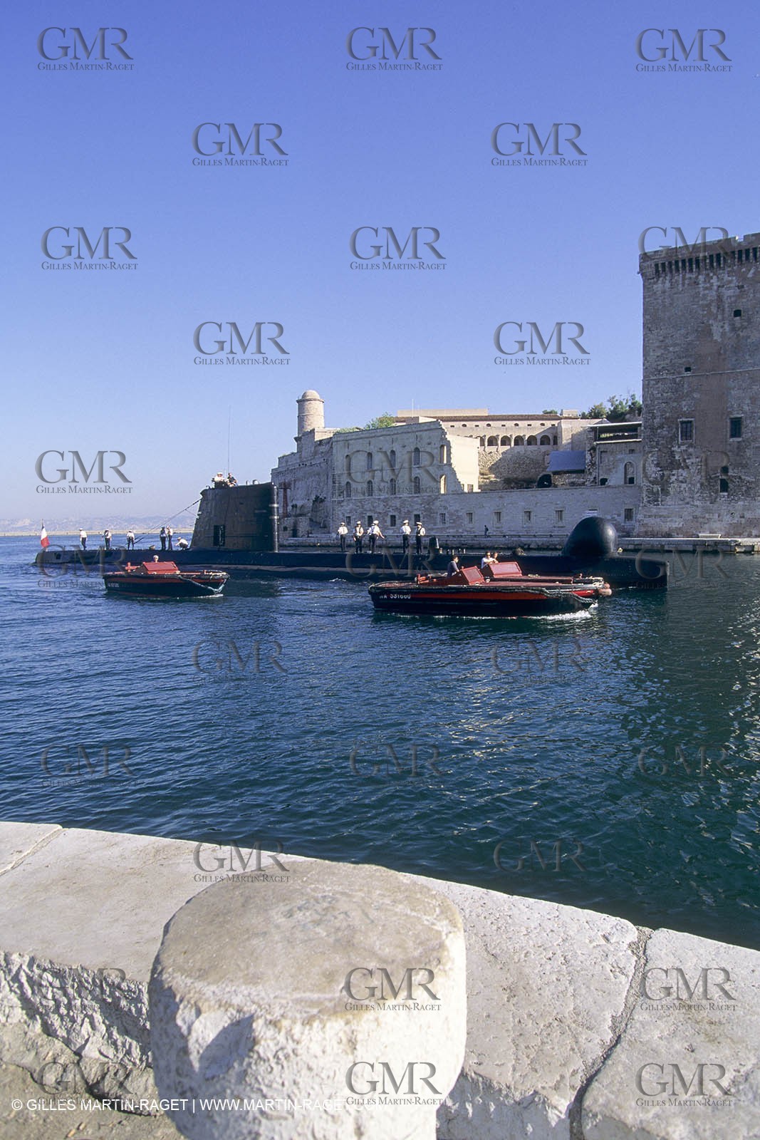Monde maritime, Warships, marine militaire