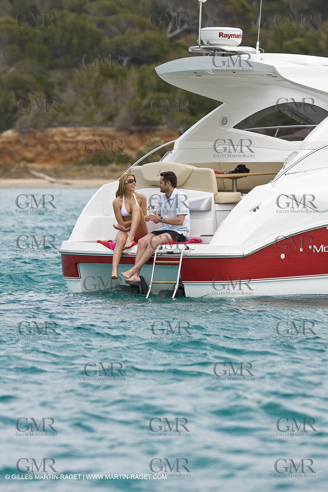 15 04 2008 - Porquerolles (Fra, 83) - Beneteau - Monte Carlo 32