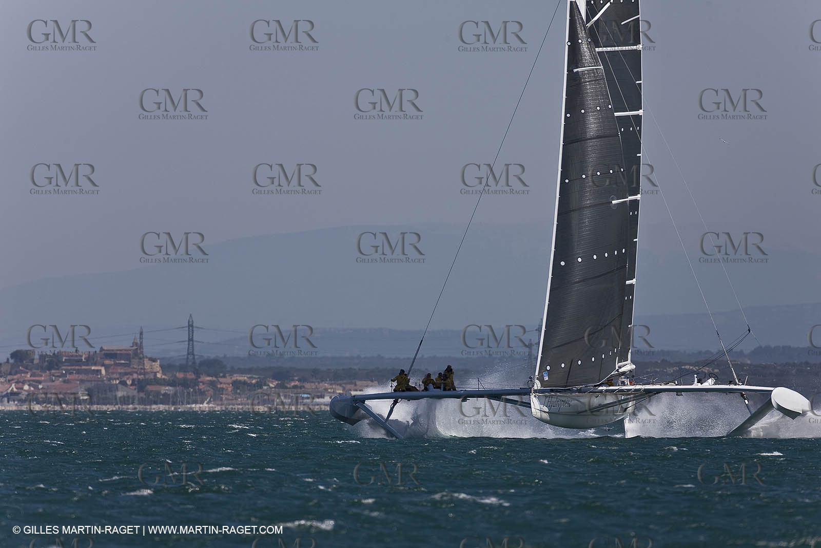 07 04 08 - France - Port Saint Louis du Rhone - Hydroptere - Training