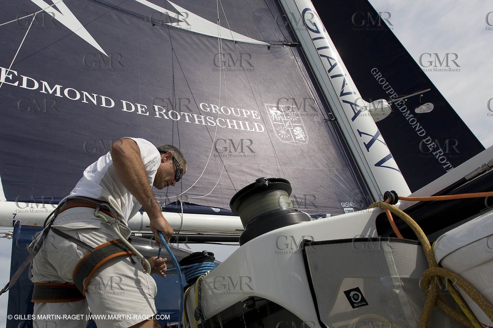 05 07 2012 - New York (USA) - Ocean Krys Race - Speed runs in fornt of NY city