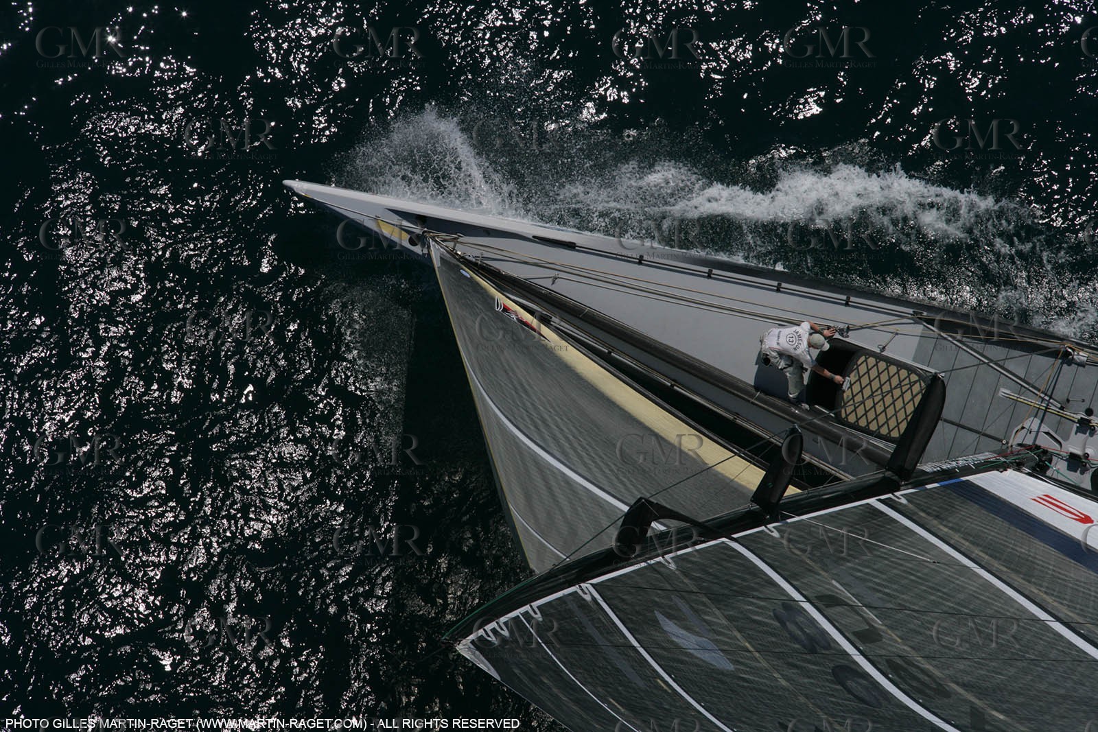 09 05 2007-Valencia (Spain)- 32nd America's Cup - Louis Vuitton Cup - RR2 - Day 11 - BMW ORACLE Racing