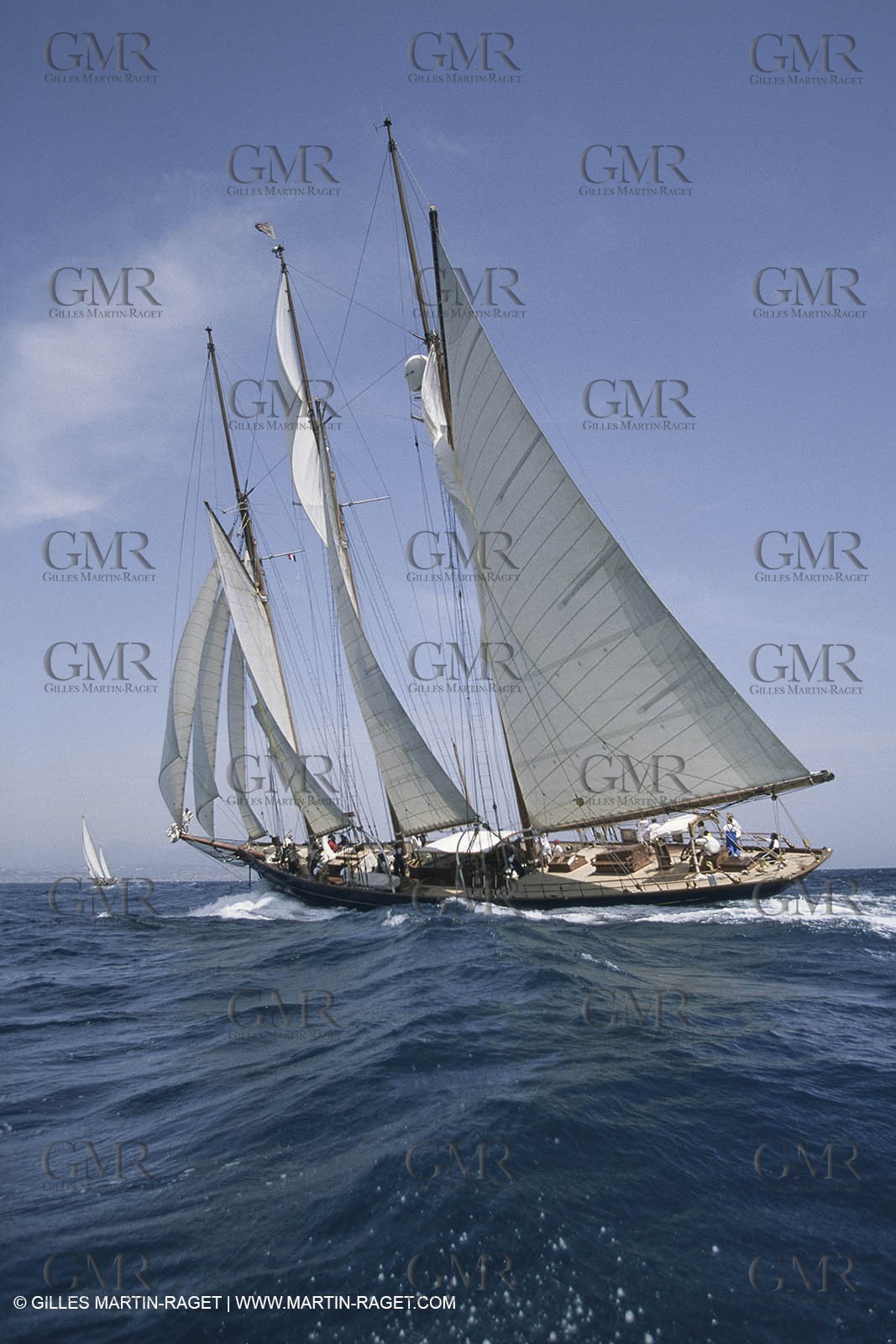 Classic Yachts, Shenandoah