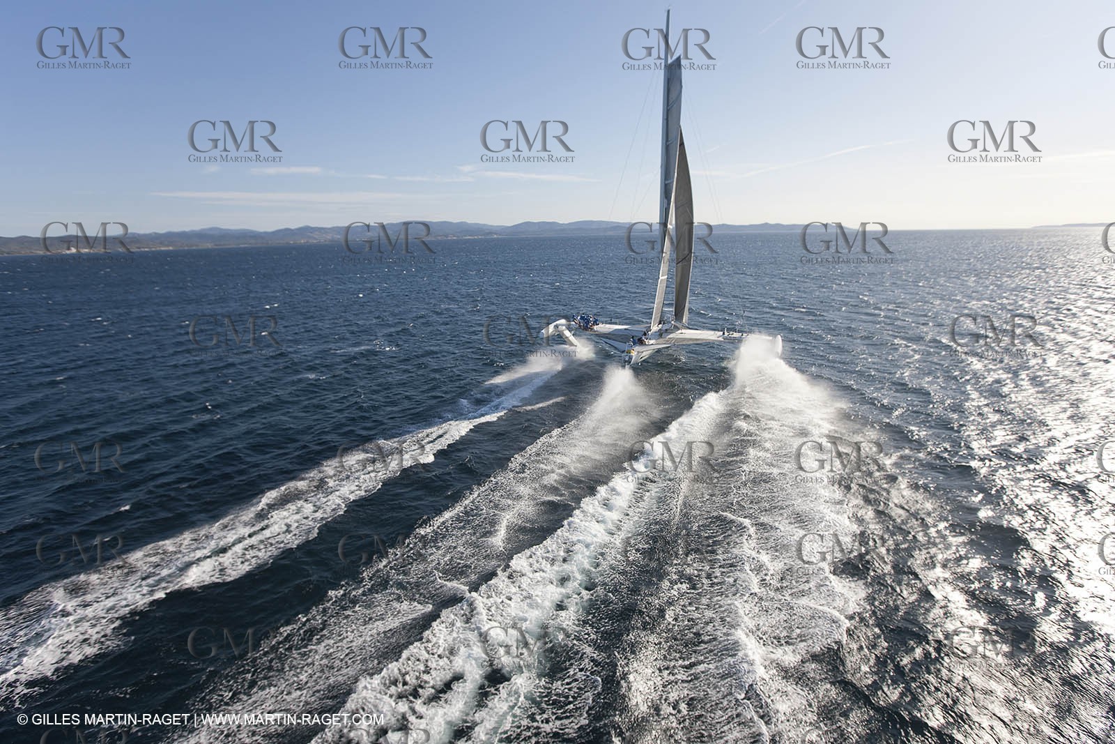 05 09 2009 - Hyères (FRA, 83) Hydroptère beat the overal sailing speed record with a run at 51,36 knts ( subjet to ratification by WSSRC)