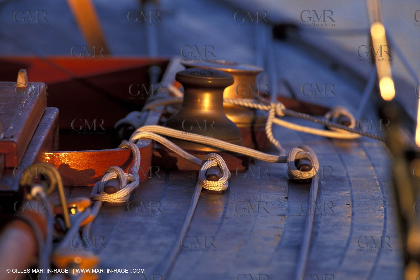 Details - 08 m JI - Classic Yachts