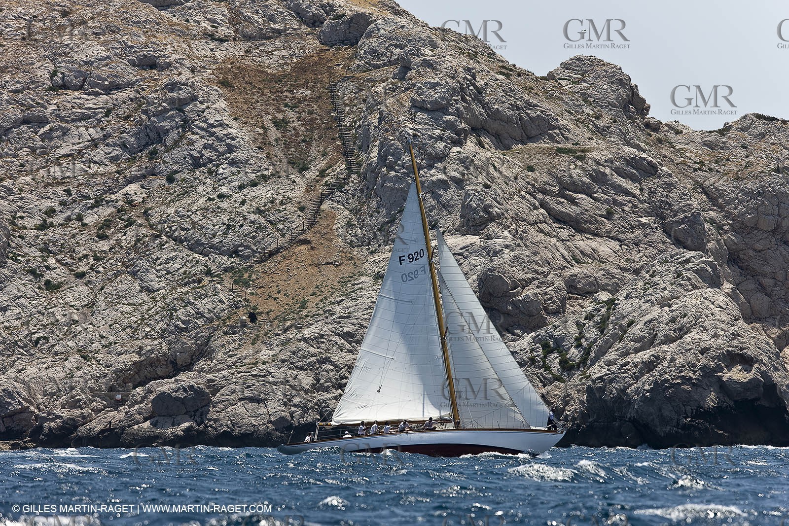 Sailing, Classic yachts, Voiles Vieux Port 2009, Marseille (FRA)