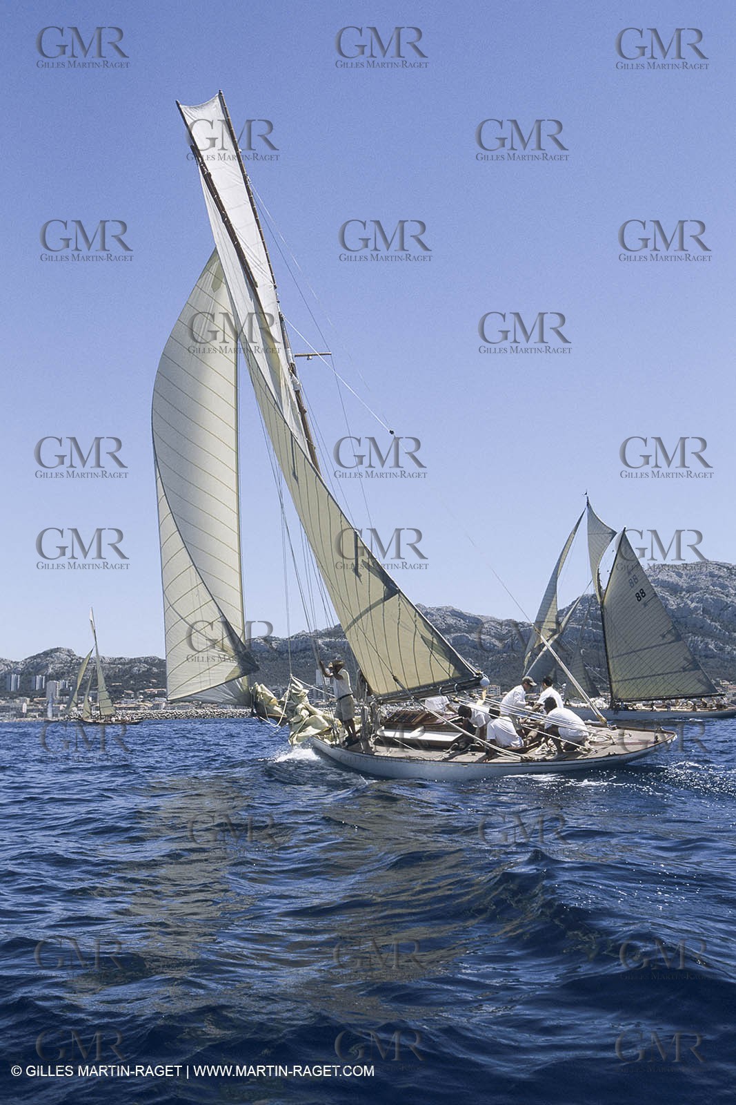 Sailing, Classic yachts (for yacht names check keywords)