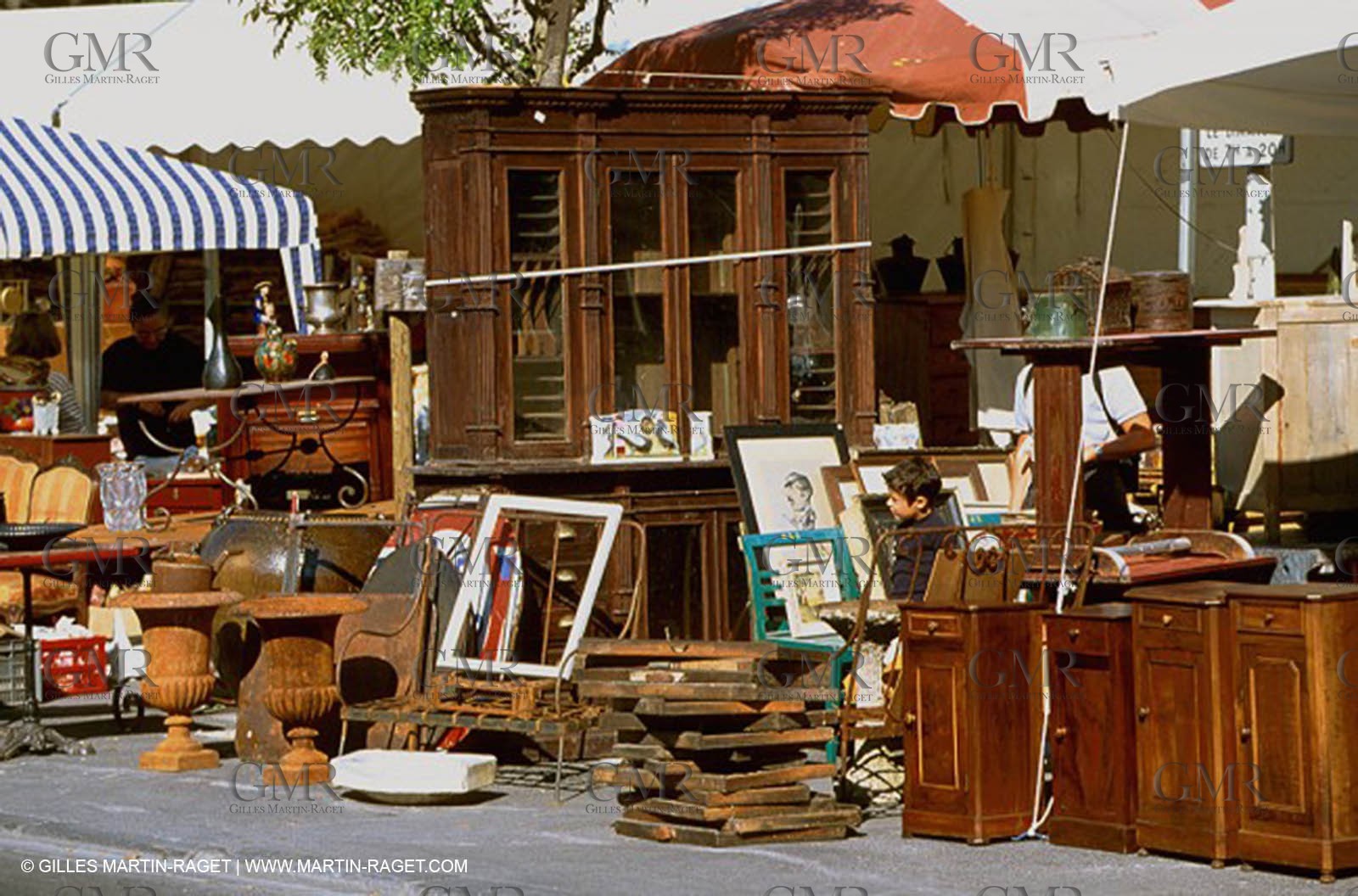 Antiques at l'Isle sur Sorgues