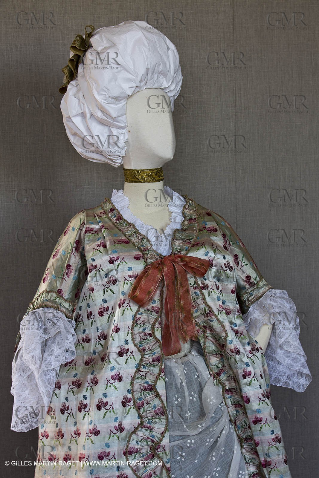 06 07 2012, Toulon (FRA,83), Villa Rozemaine, exhibition 'Fashion Dresses