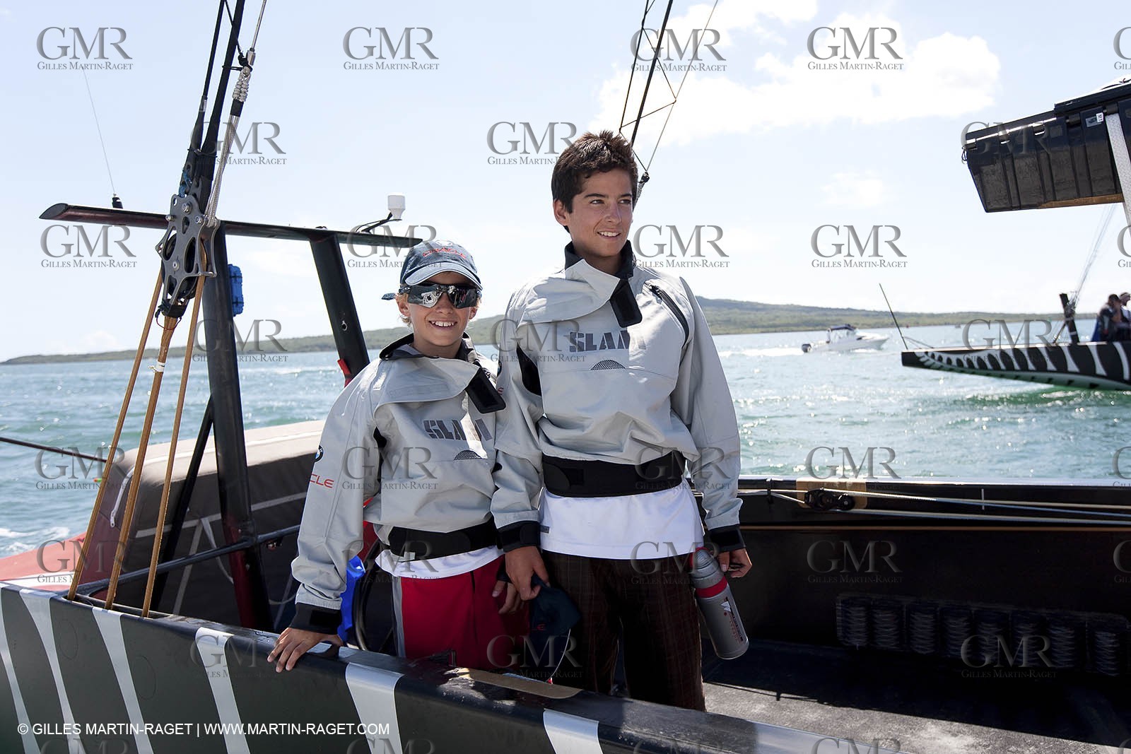 23 01 2009 - Auckland (NZL) -  Louis Vuitton Pacific Series - BMW ORACLE Racing-Tuning up onboard Emirates Team New Zealand yacht