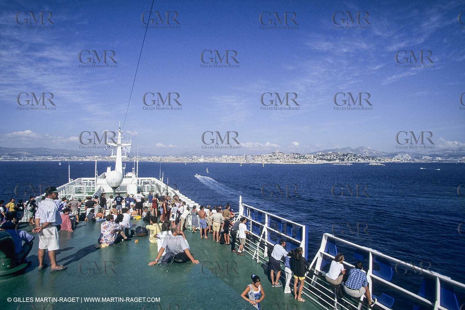 Paquebots, liners, cruise ships