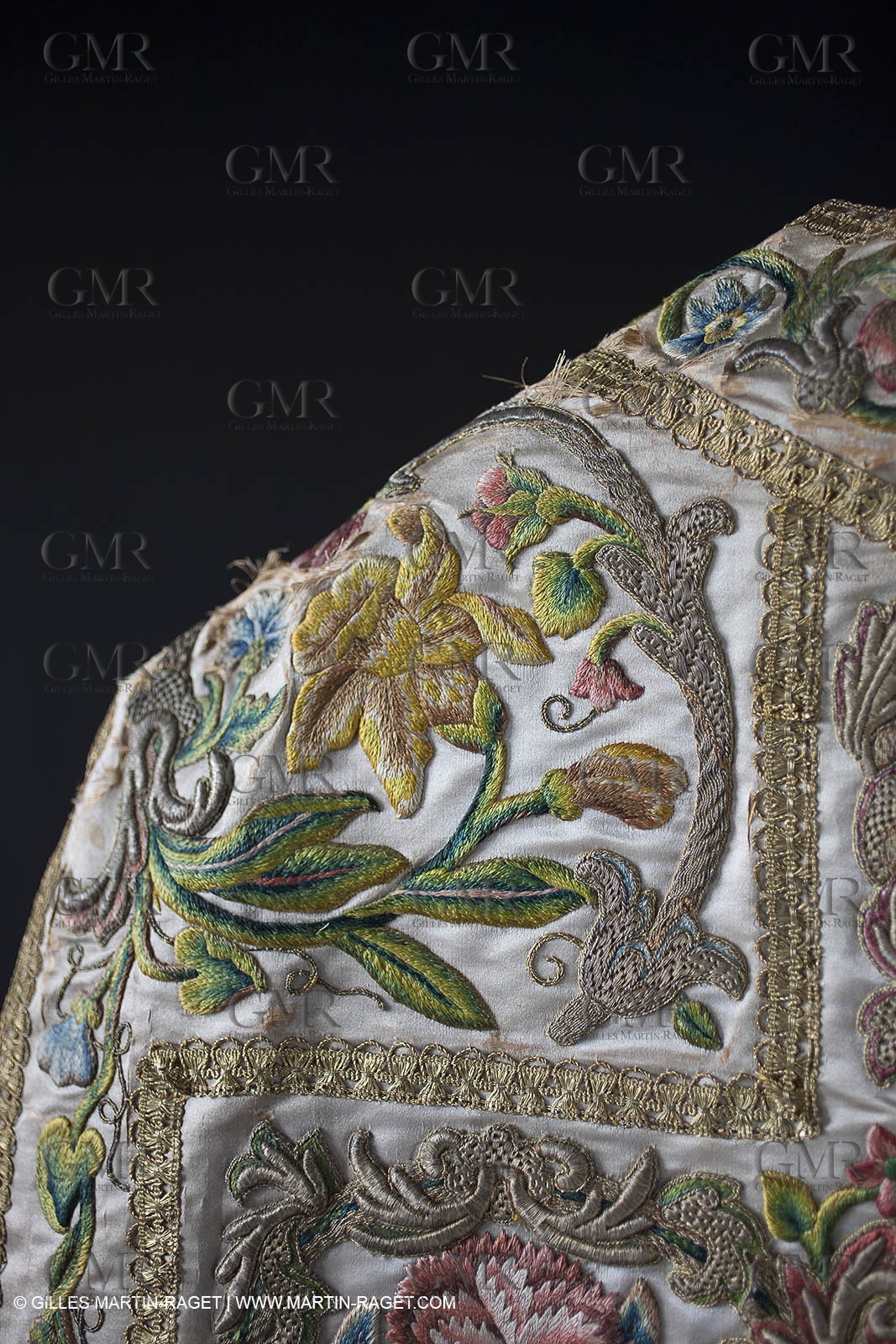 04 02 2013 - Marseille(FRA,13), Notre Dame de la Garde, liturgical clothing