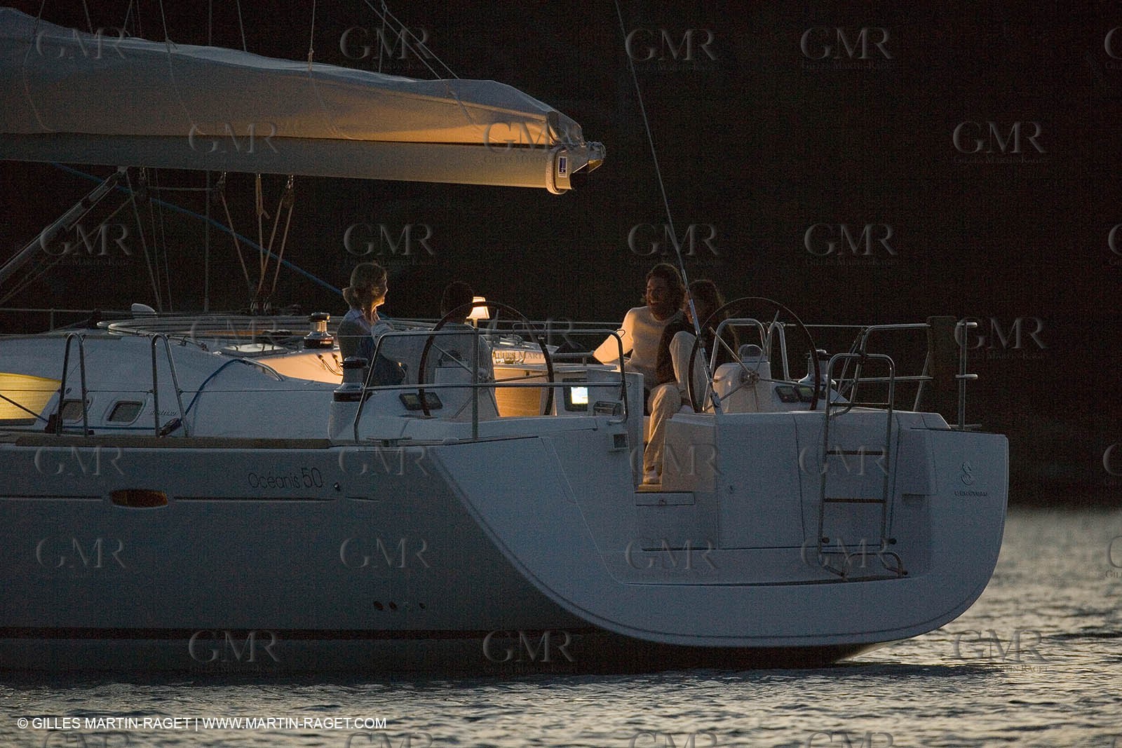 Cruising monohull mooring