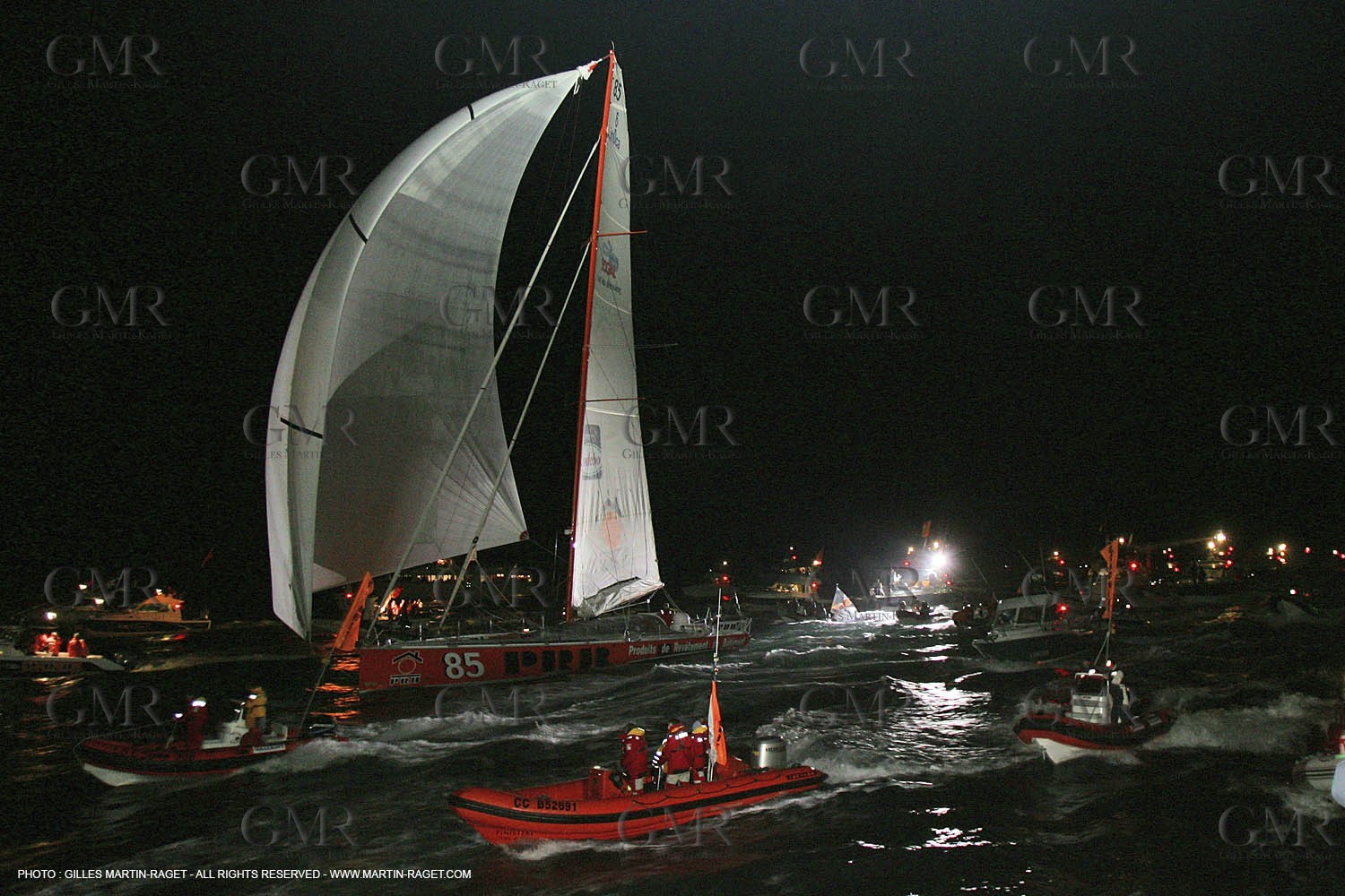 IMOCA Class - 2004 Vendée Globe  - Vincent Riou - PRB - Winner