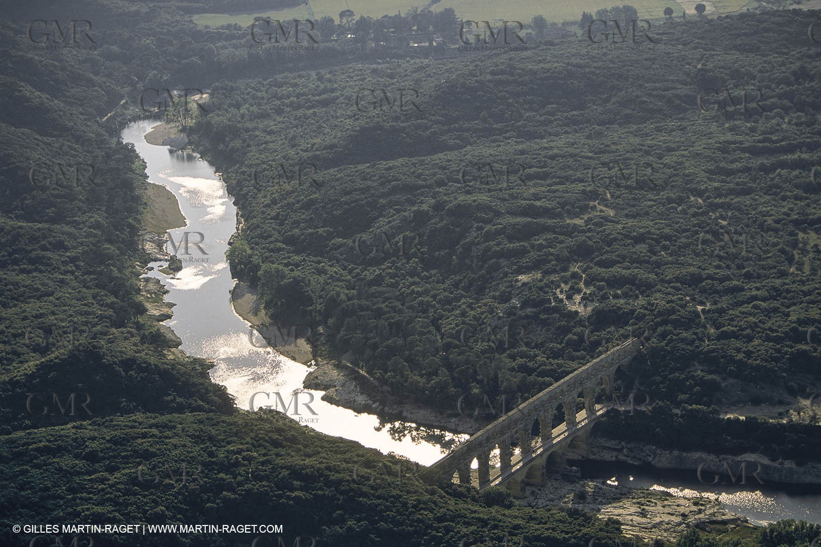 France, Languedoc Roussillon, pont du Gard