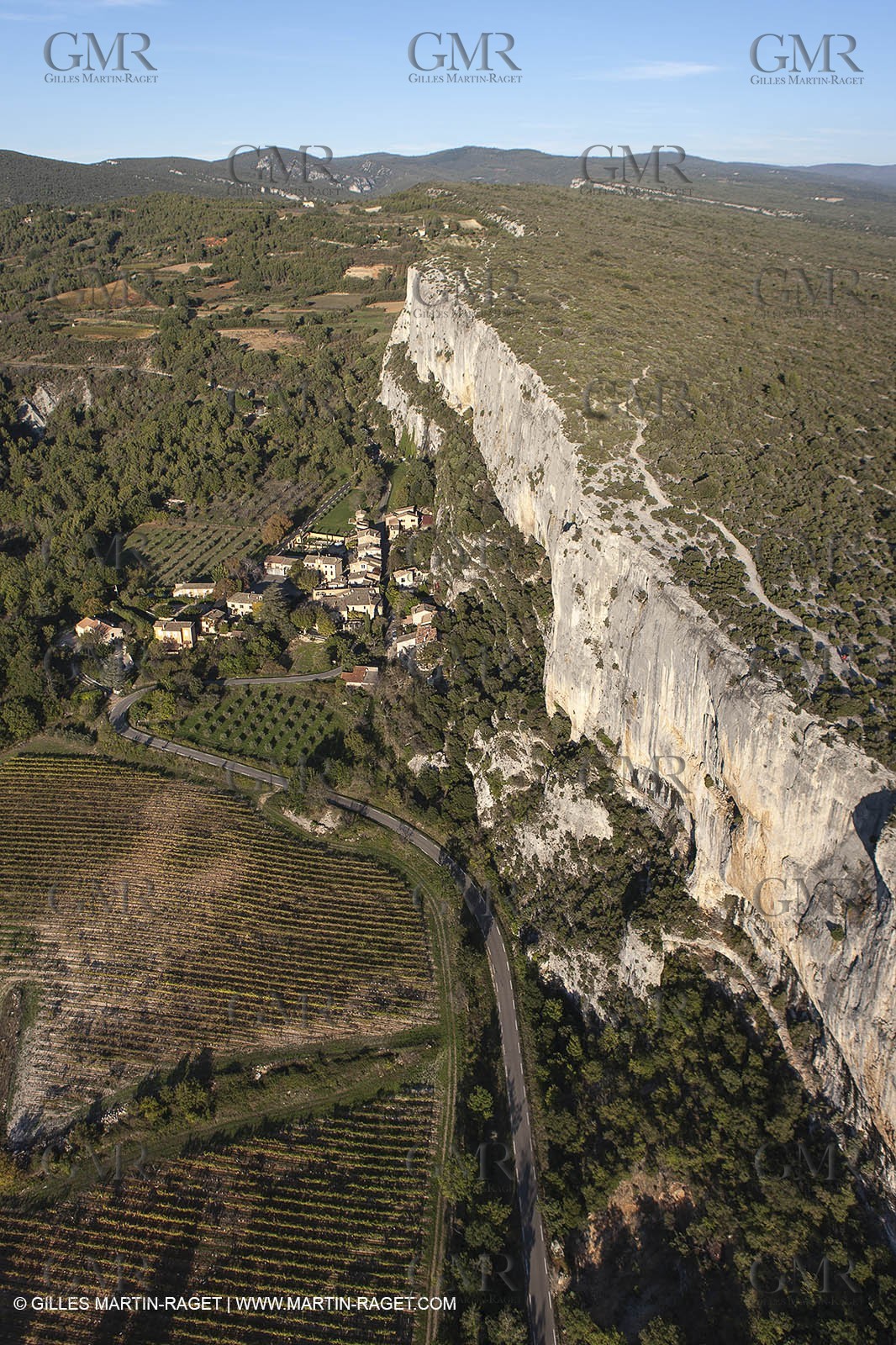 29 10 2012 - Bioux (FRA,84) - Luberon as seen from above