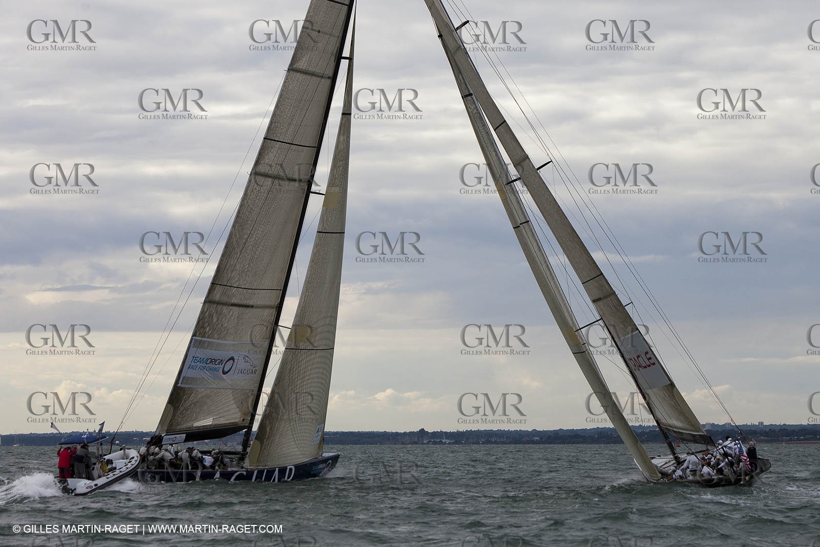 04 08 2010 - Cowes (UK, IOW) - The 1851 Cup -  BMW ORACLE Racing - Day 2.