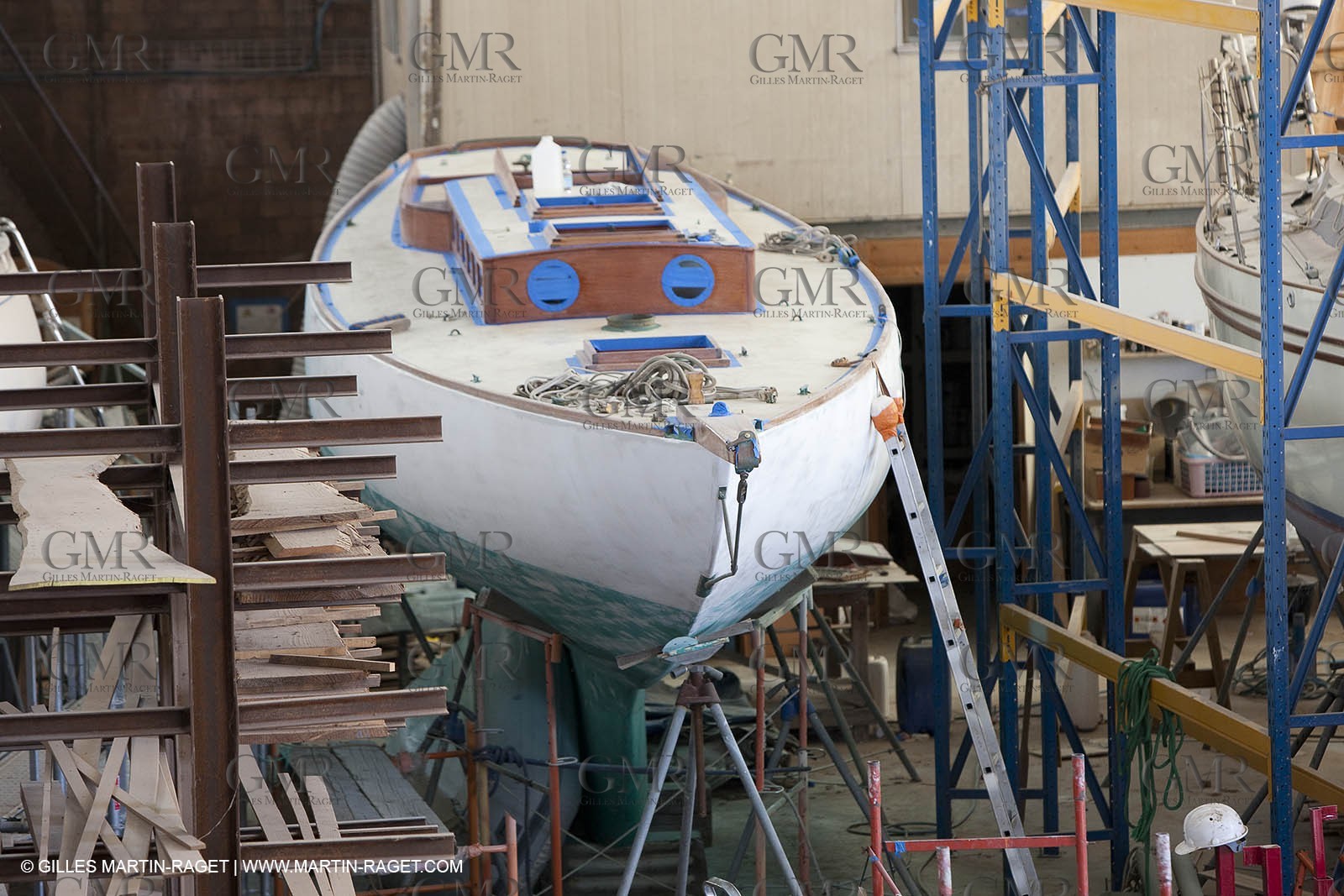 13 03 2010 - La Ciotat (FRA,13) - Oriole - Annual maintenance at  Charpentiers Réunis boatyard