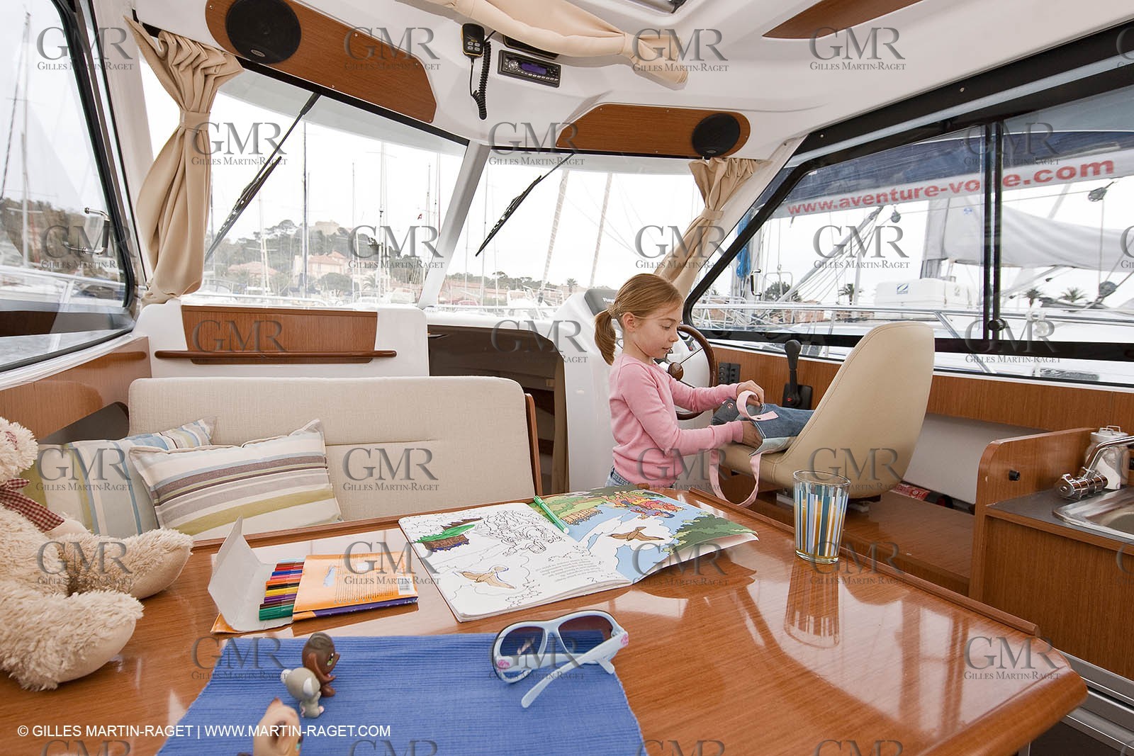 15 04 2008 - Porquerolles (Fra, 83) - Beneteau - Antares 8