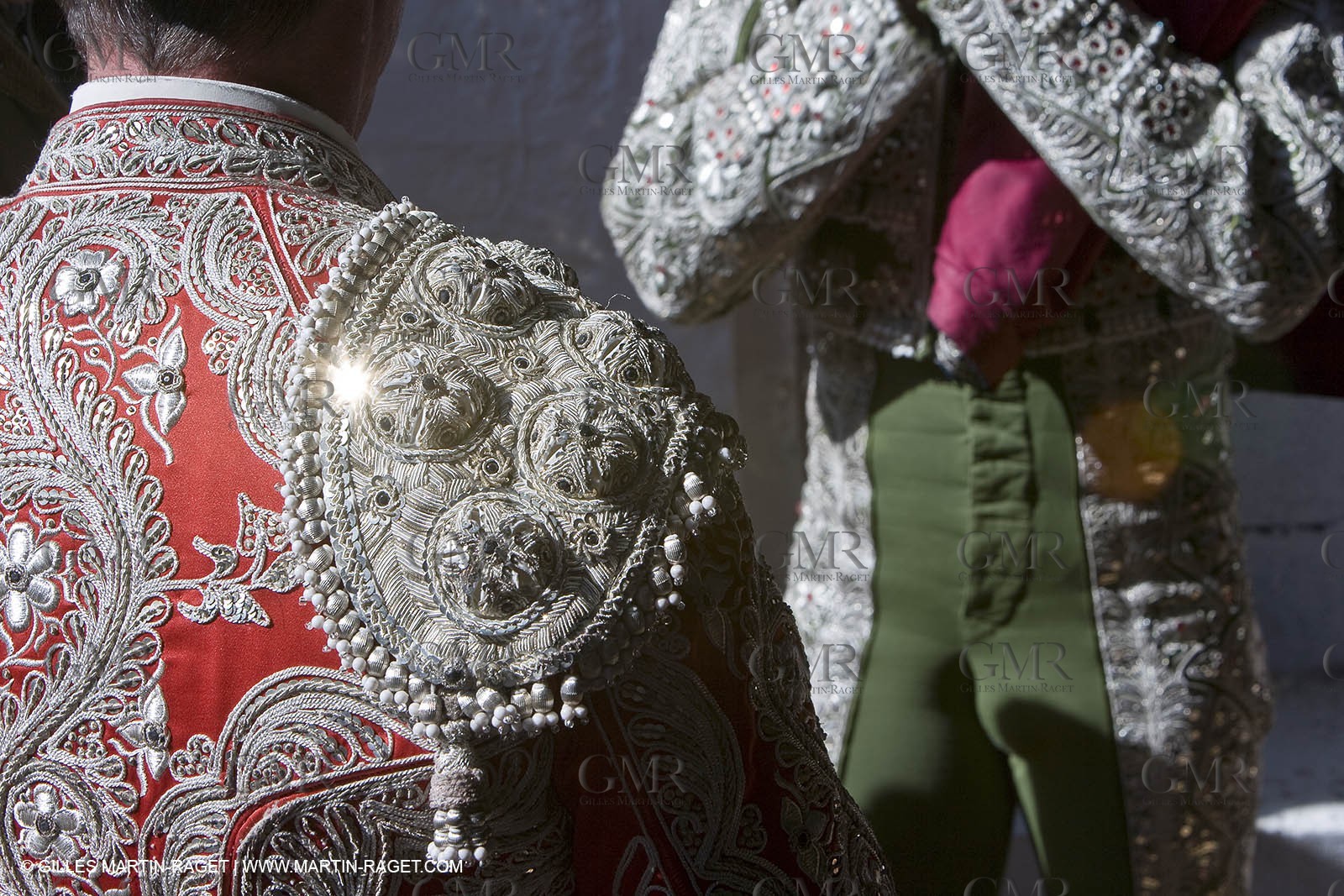 25 03 2008 - Arles (FRA, 13) - Feria 2008 - Bullfight with horses