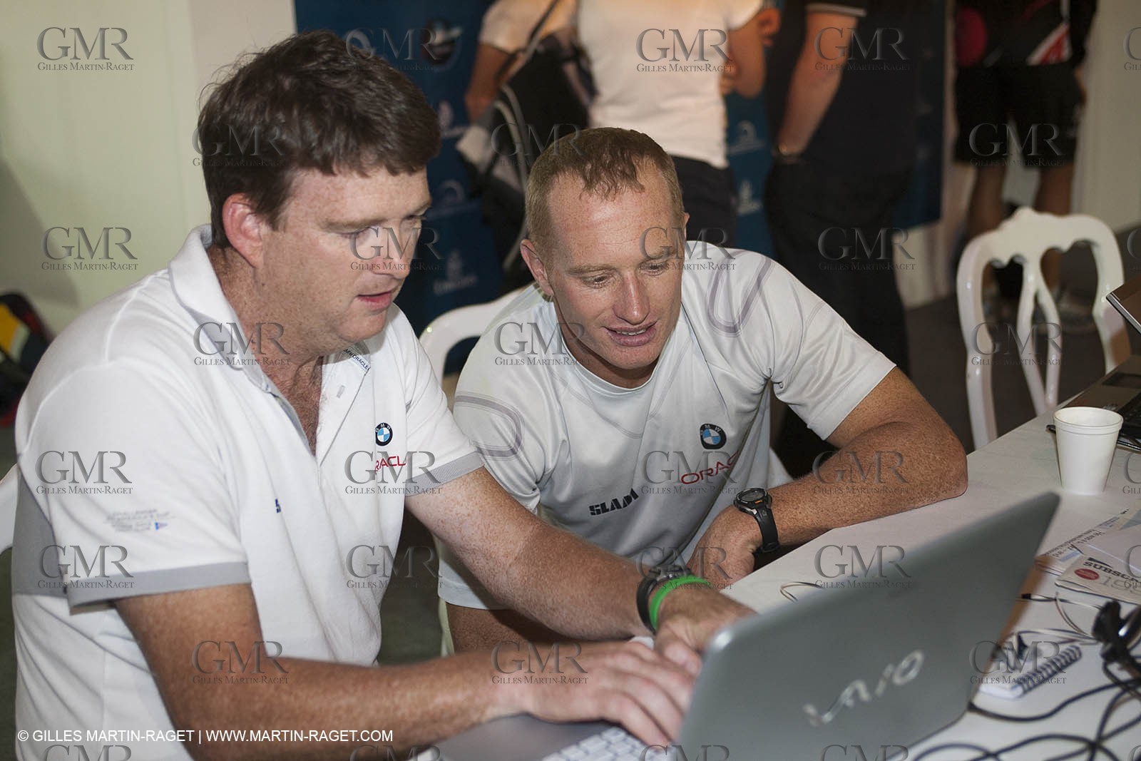 21 11 2010 - Dubai (UAE) - Dubai Louis Vuitton Trophy -  Round 2 - BMW ORACLE Racingg Vs Emirates Team New Zealand