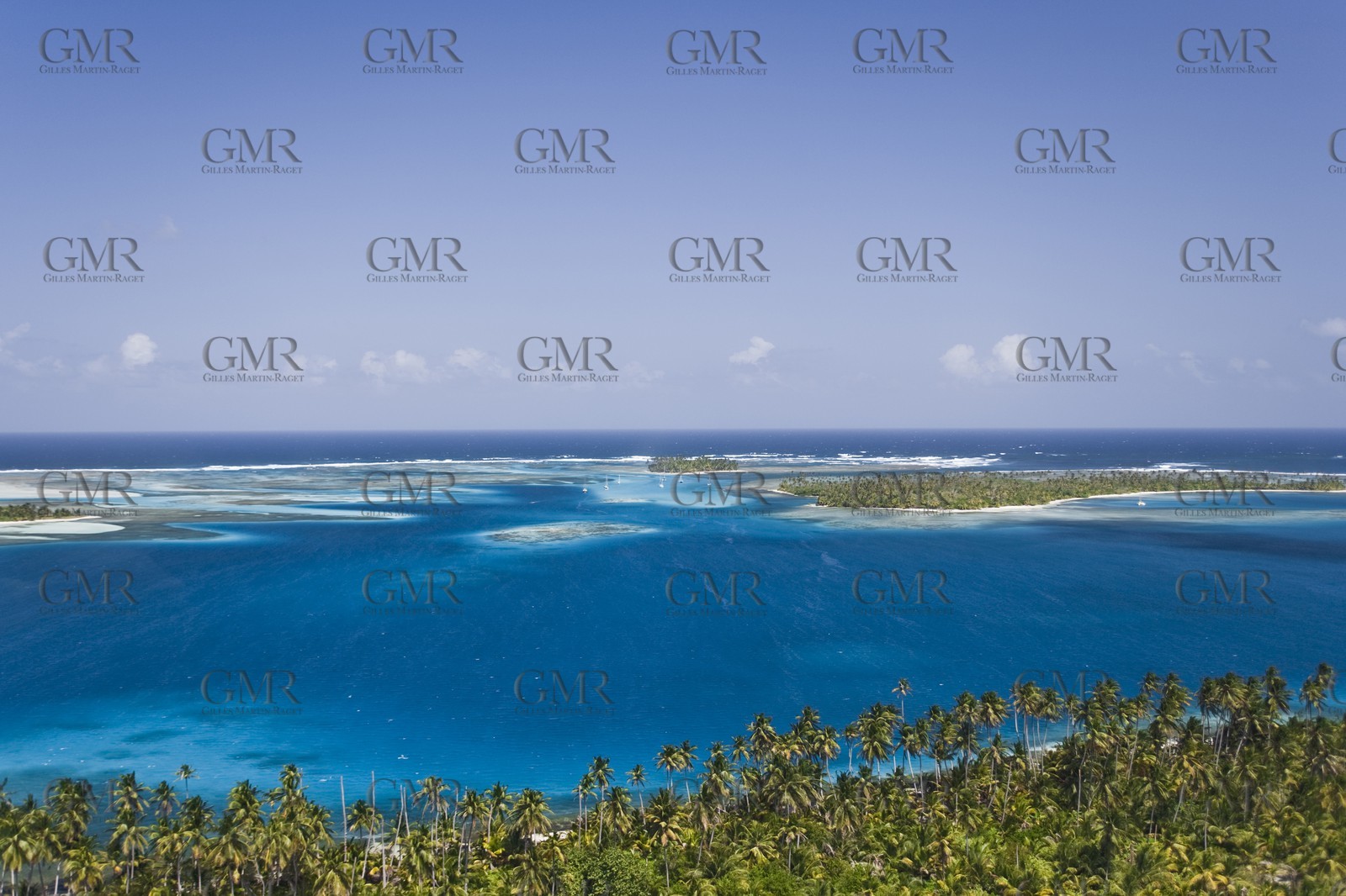 01 02 2008 - San Blas Archipelago (Panama) - Motor Yacht Senses