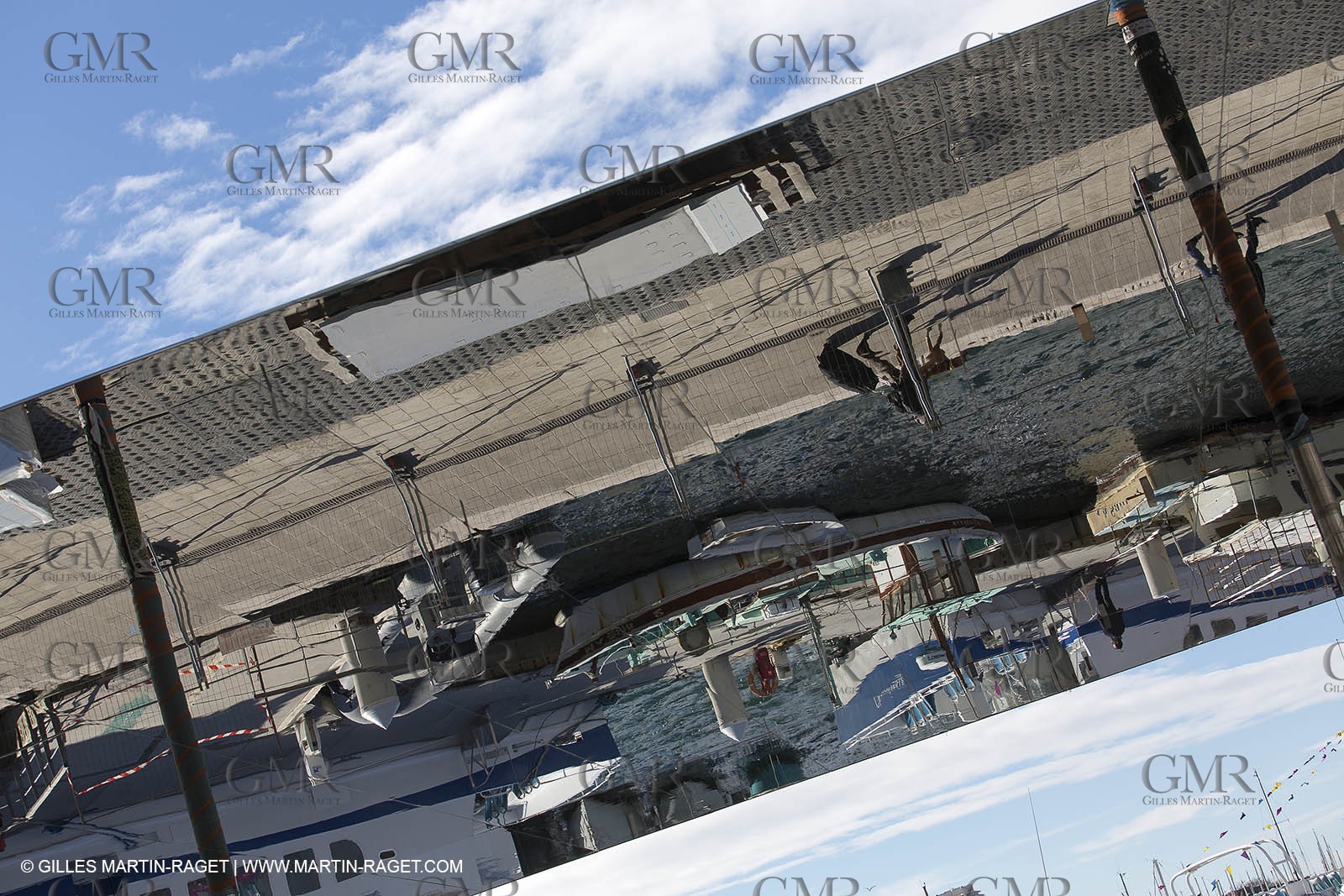 04 02 2013 - Marseille (FRA,13) - Vieux Port (historical port) refit - Works on the shadow maker